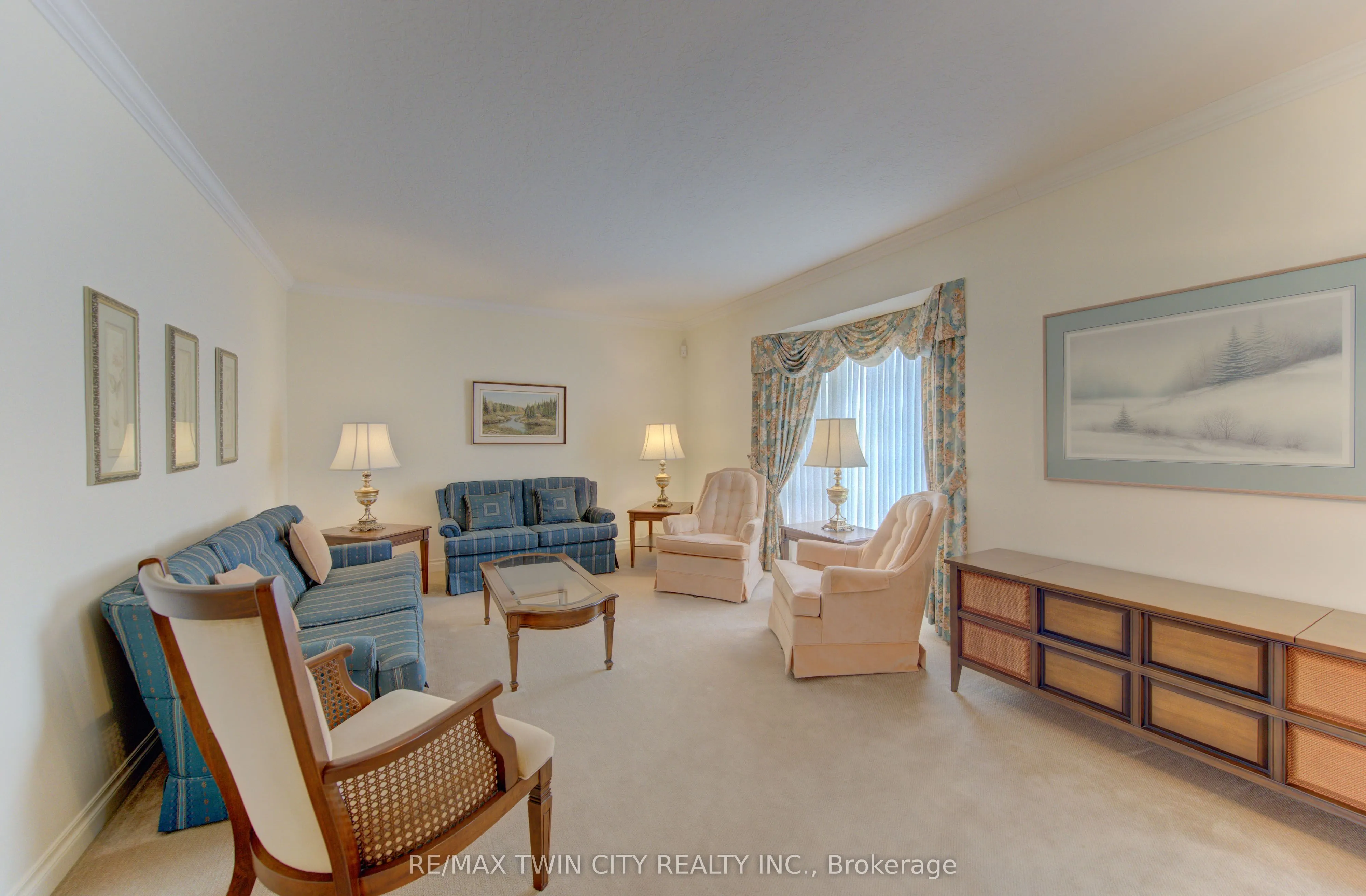 298 Roxton Drive #13