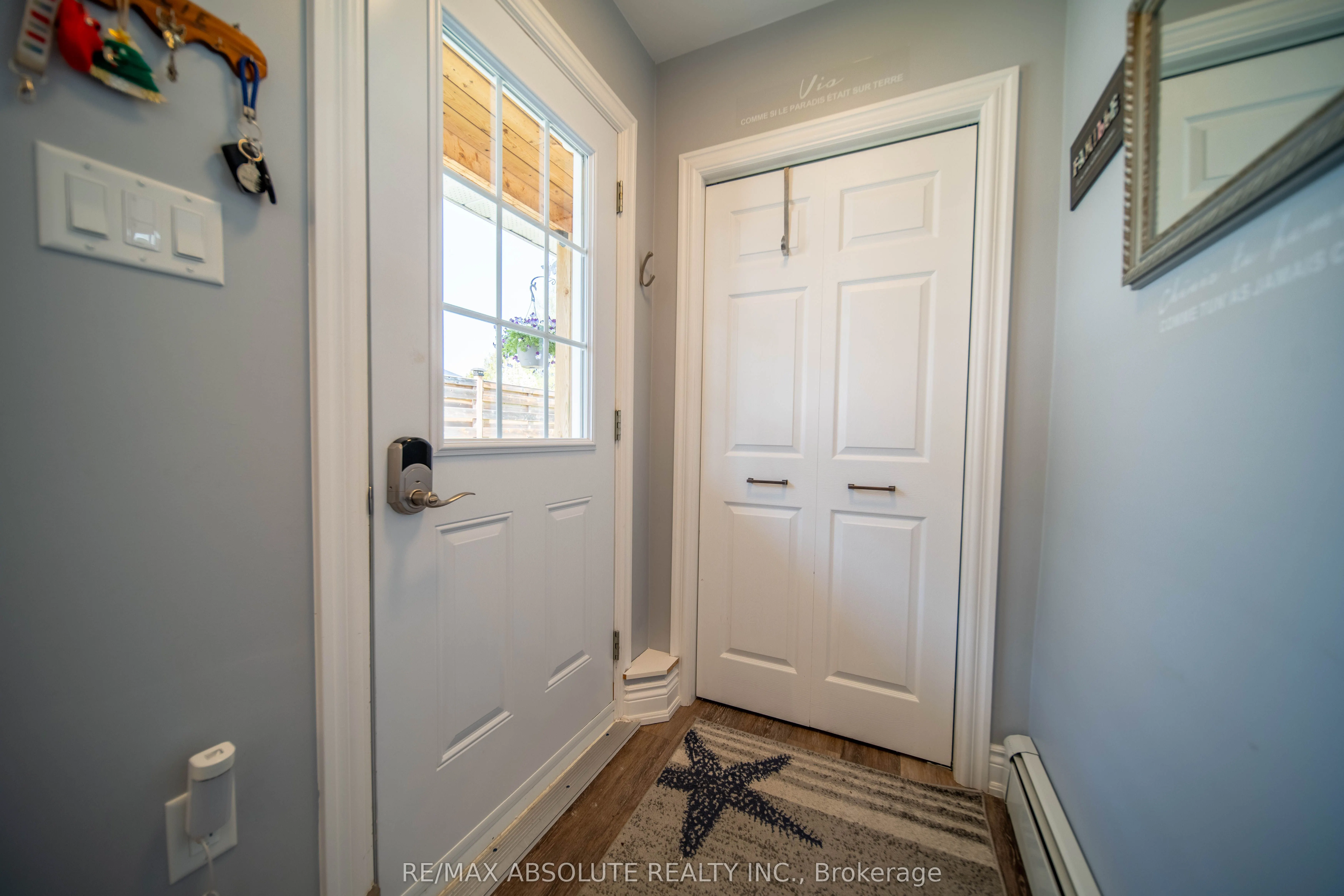 38 Duchesse Crescent #38