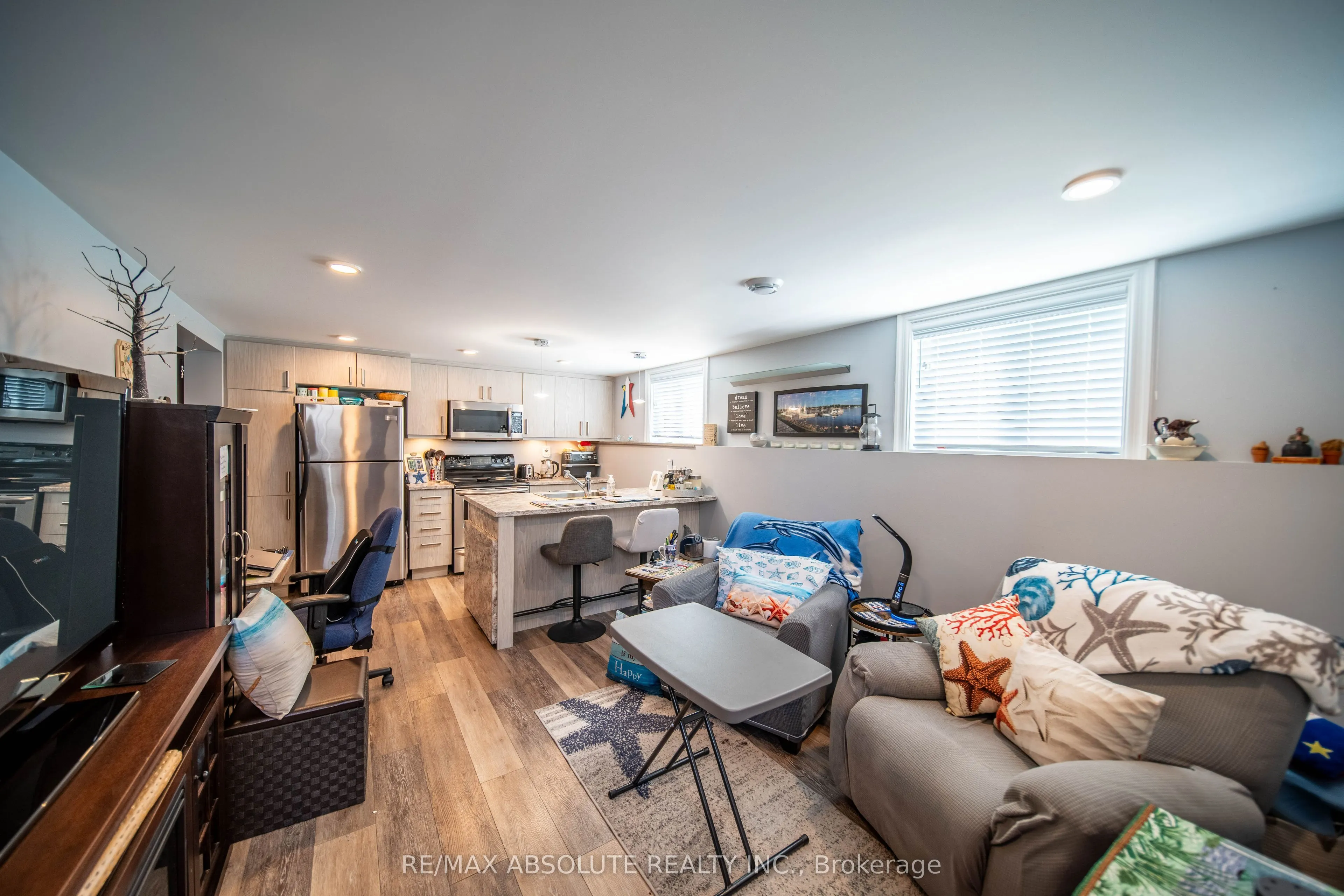 38 Duchesse Crescent #38