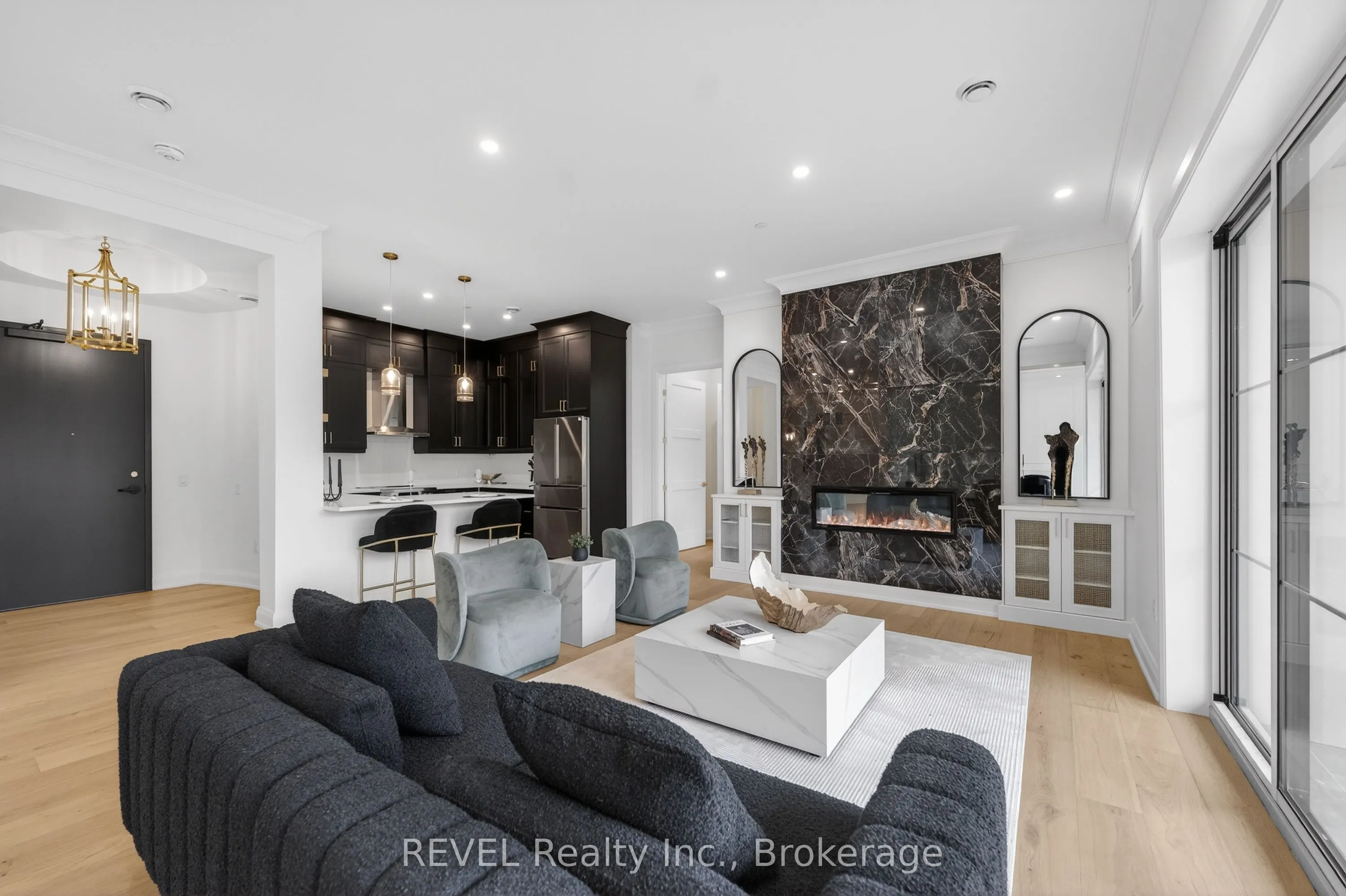 2 Arbourvale Common #209