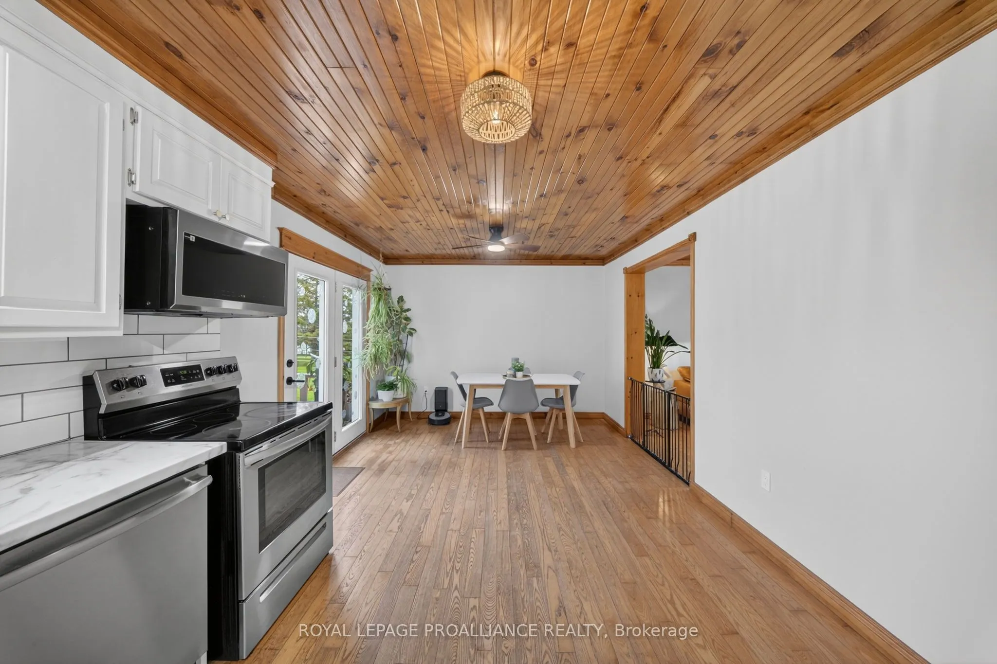 235 East Hungerford Road