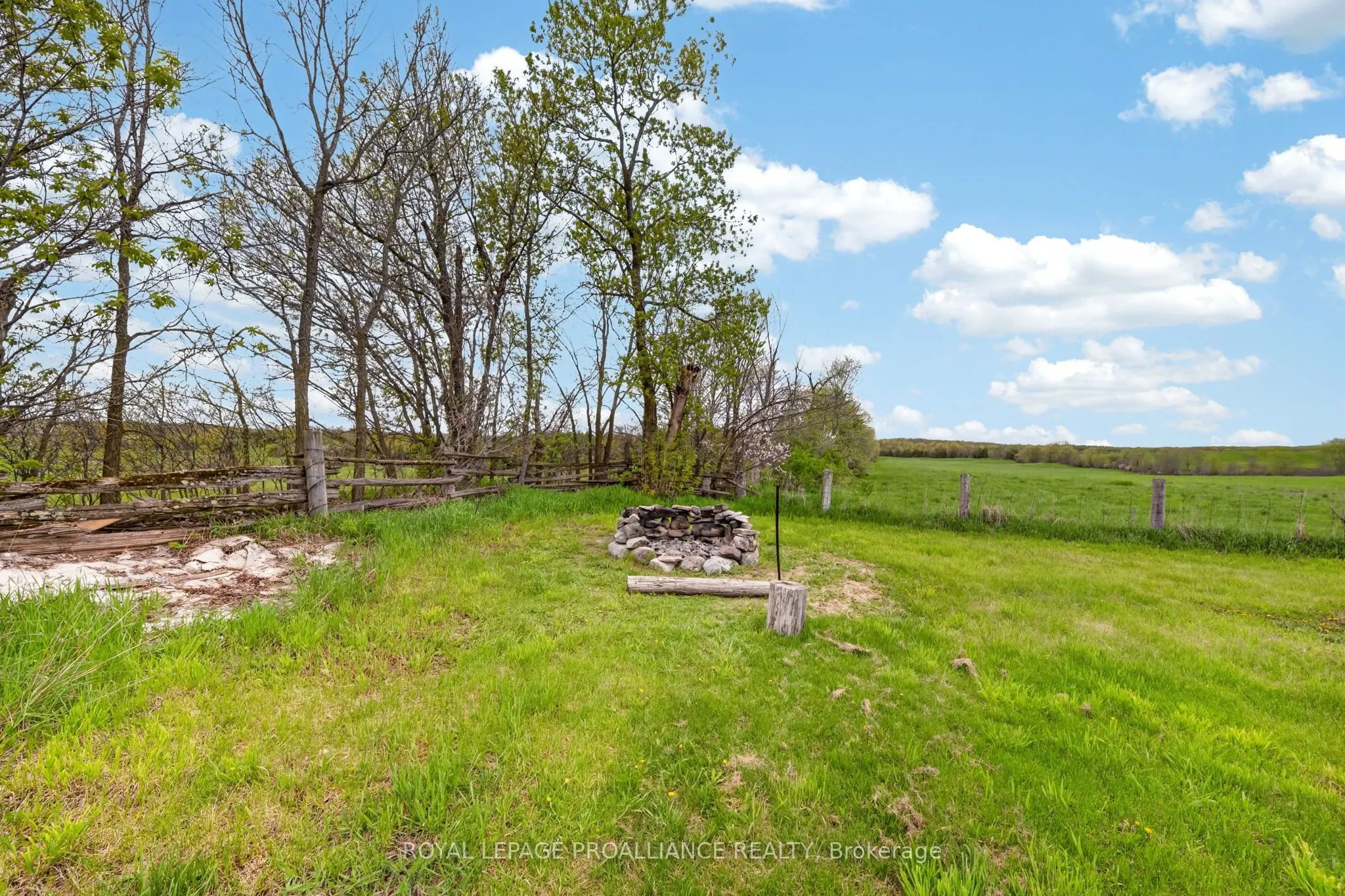 235 East Hungerford Road