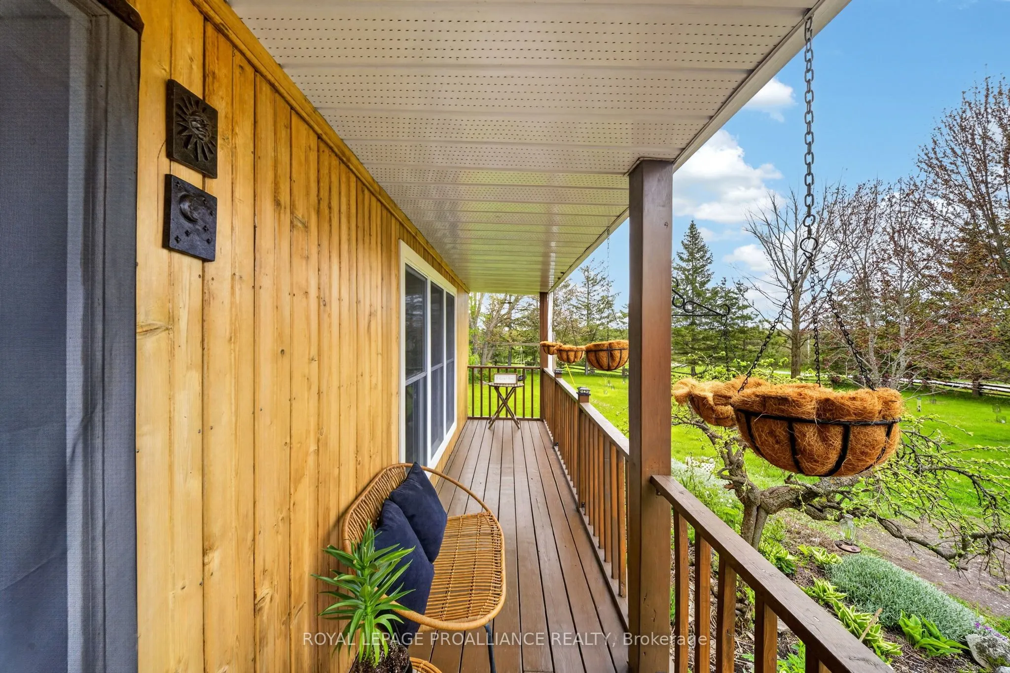 235 East Hungerford Road