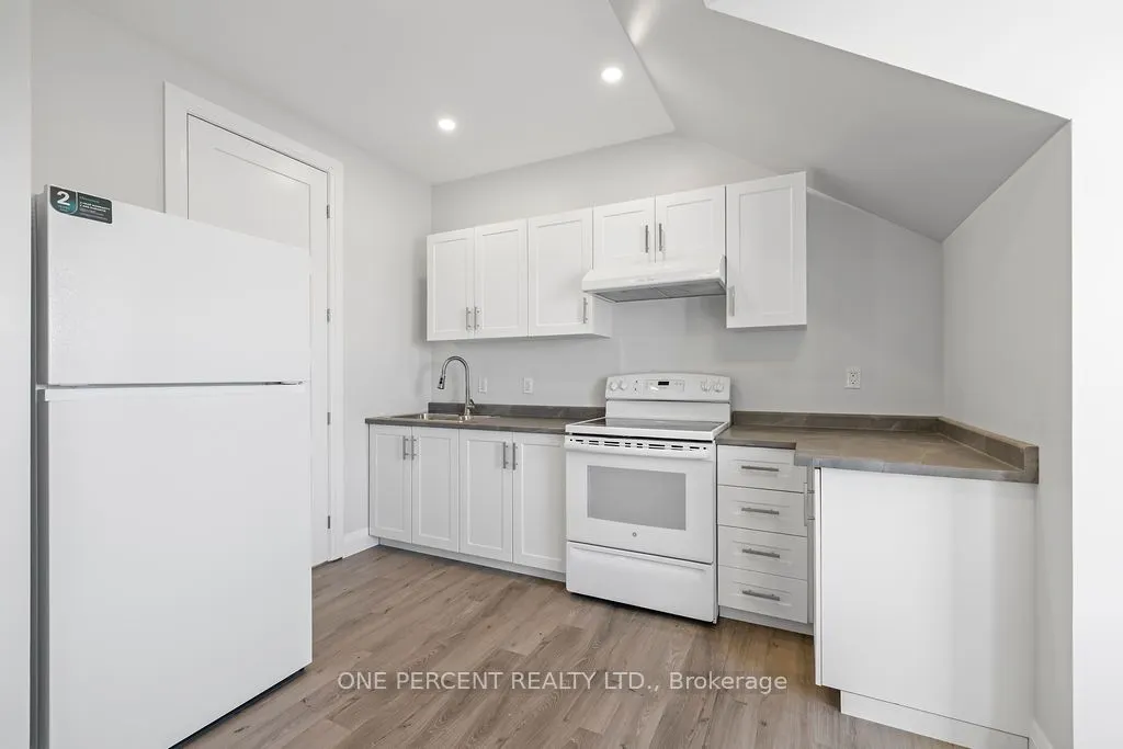 3265 MOUNTAIN Road