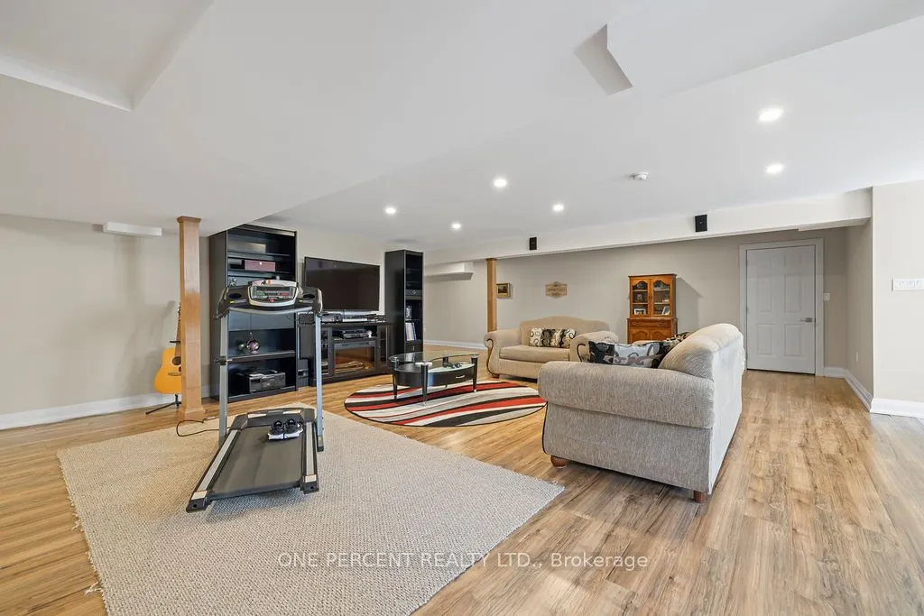 3265 MOUNTAIN Road