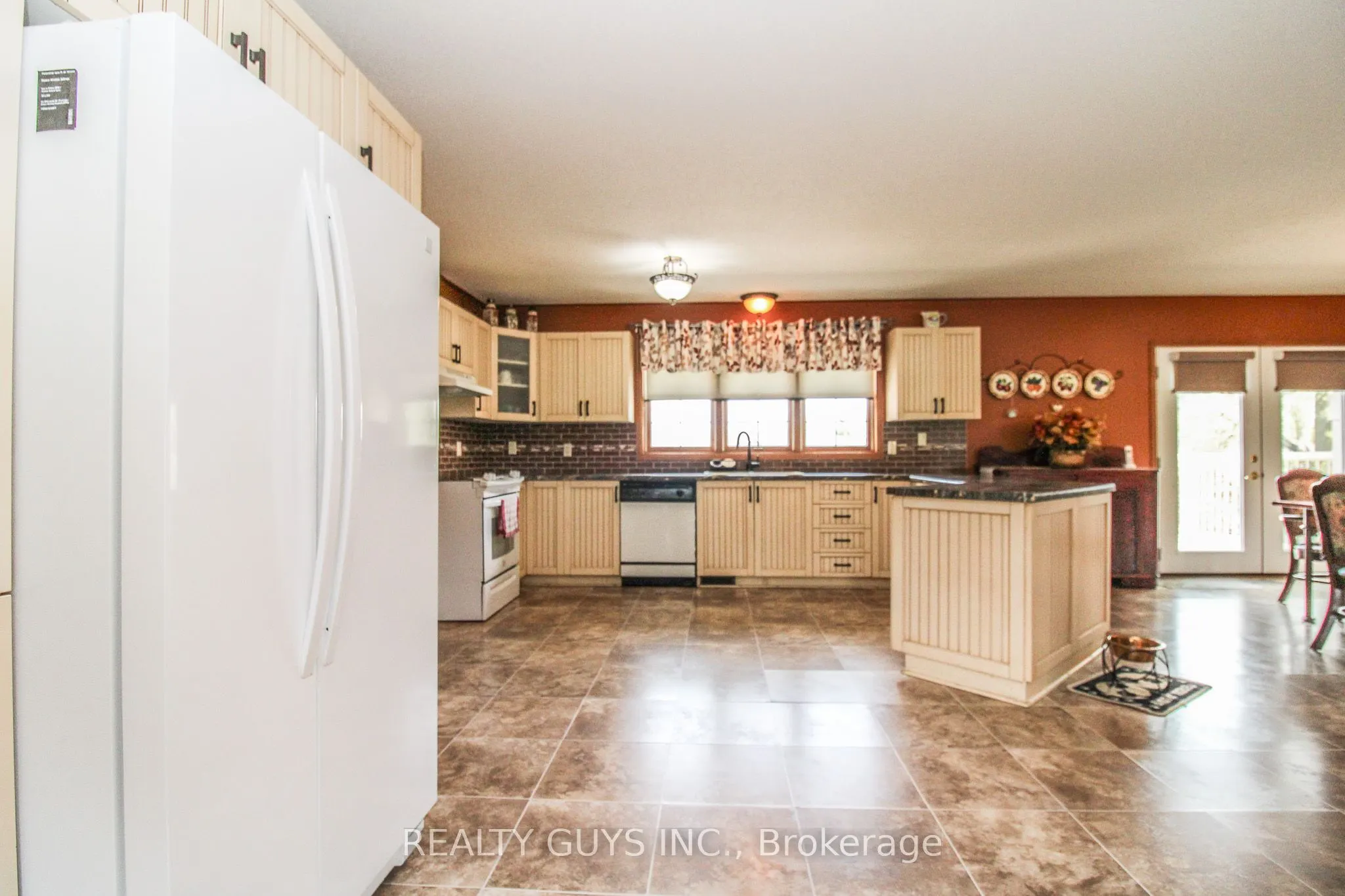 668 Brealey Drive