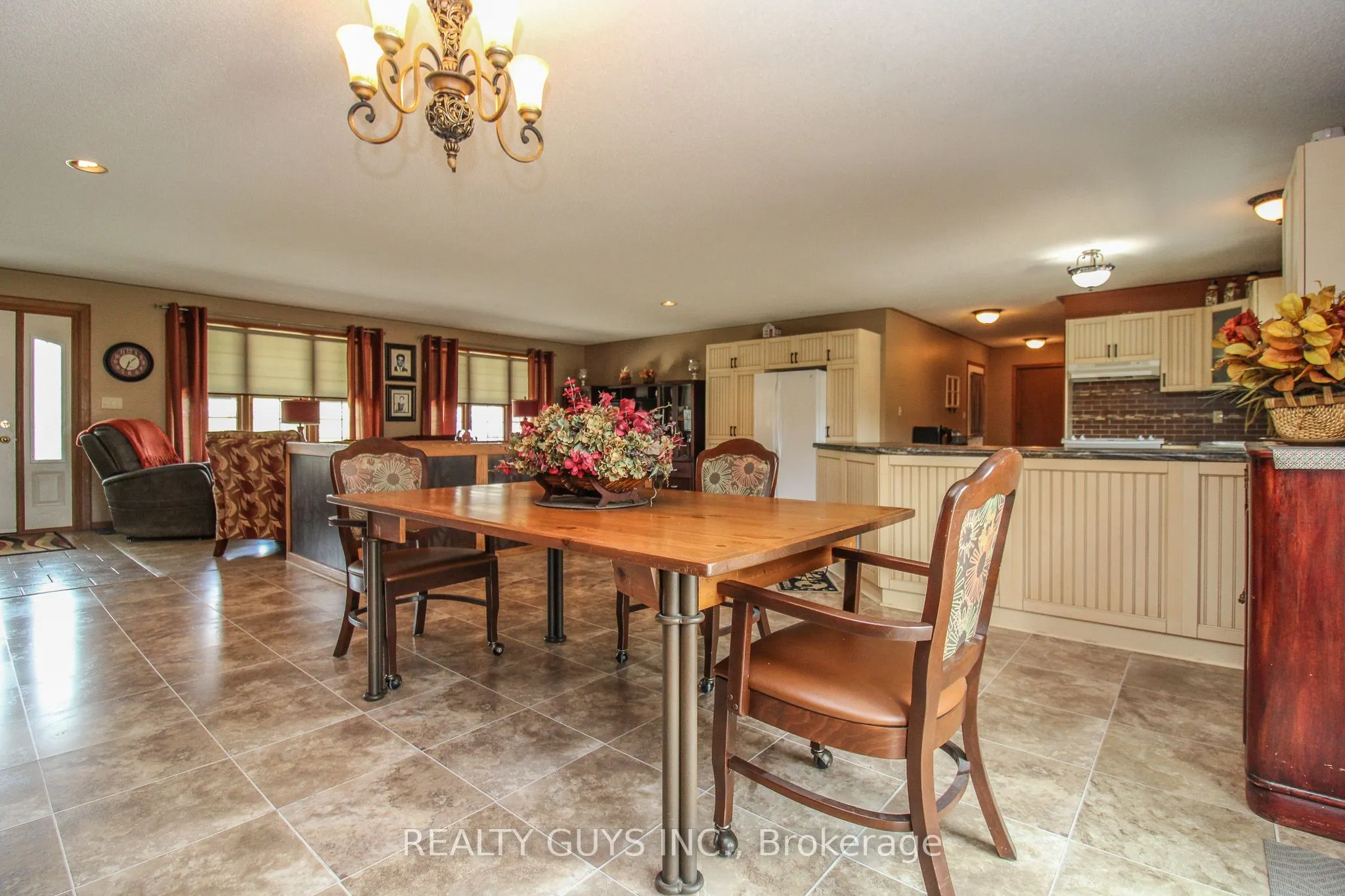 668 Brealey Drive