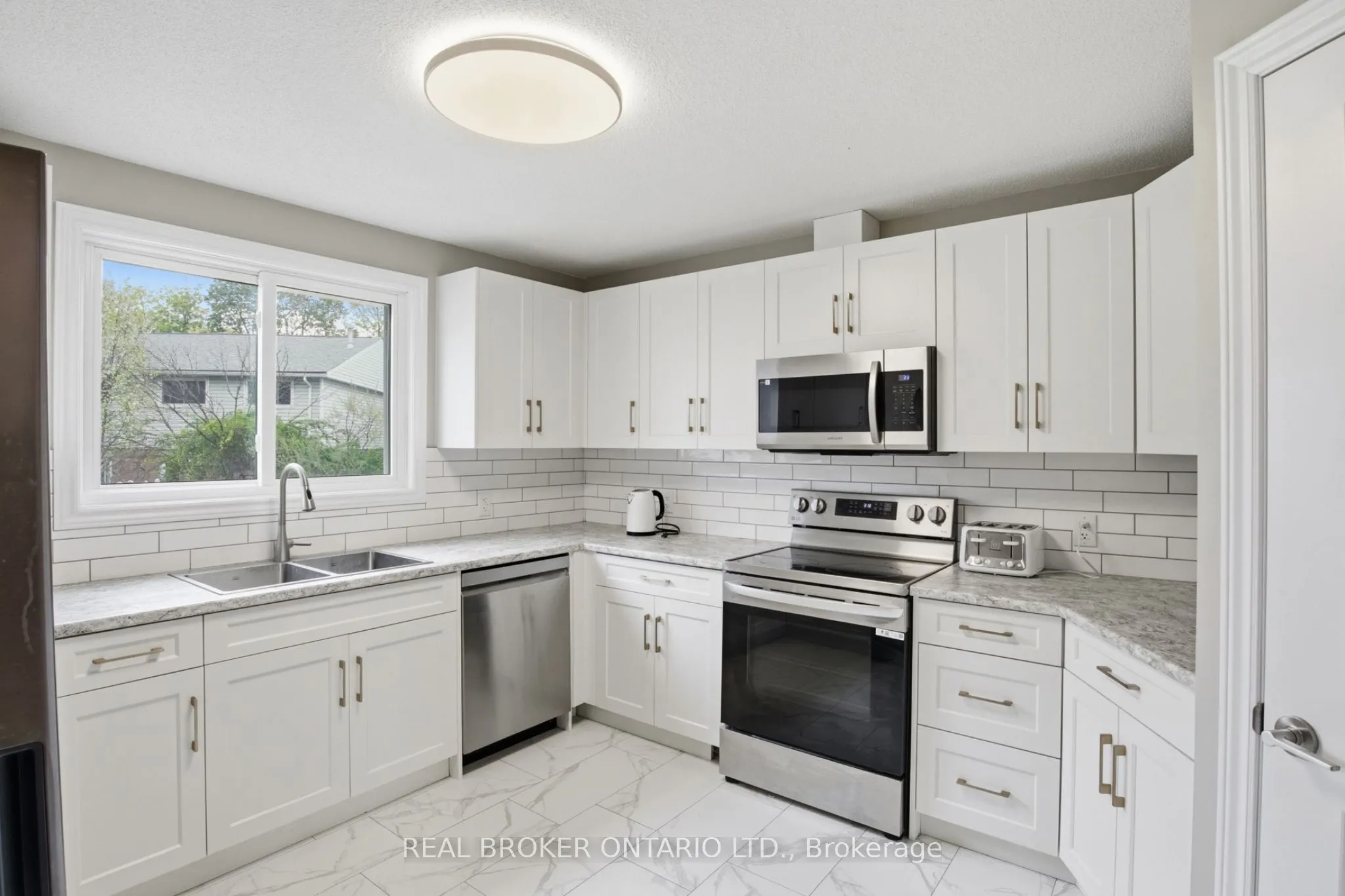 60 Elmsdale Drive #46