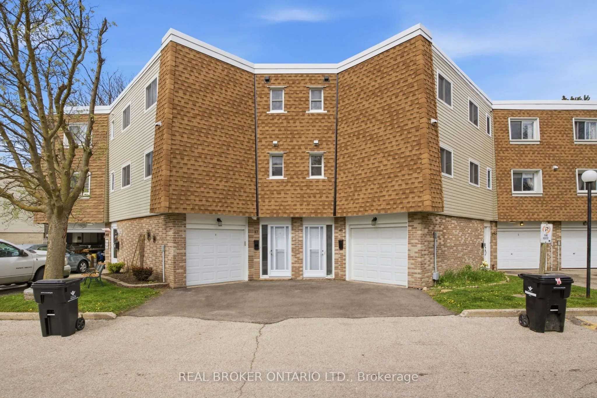 60 Elmsdale Drive #46