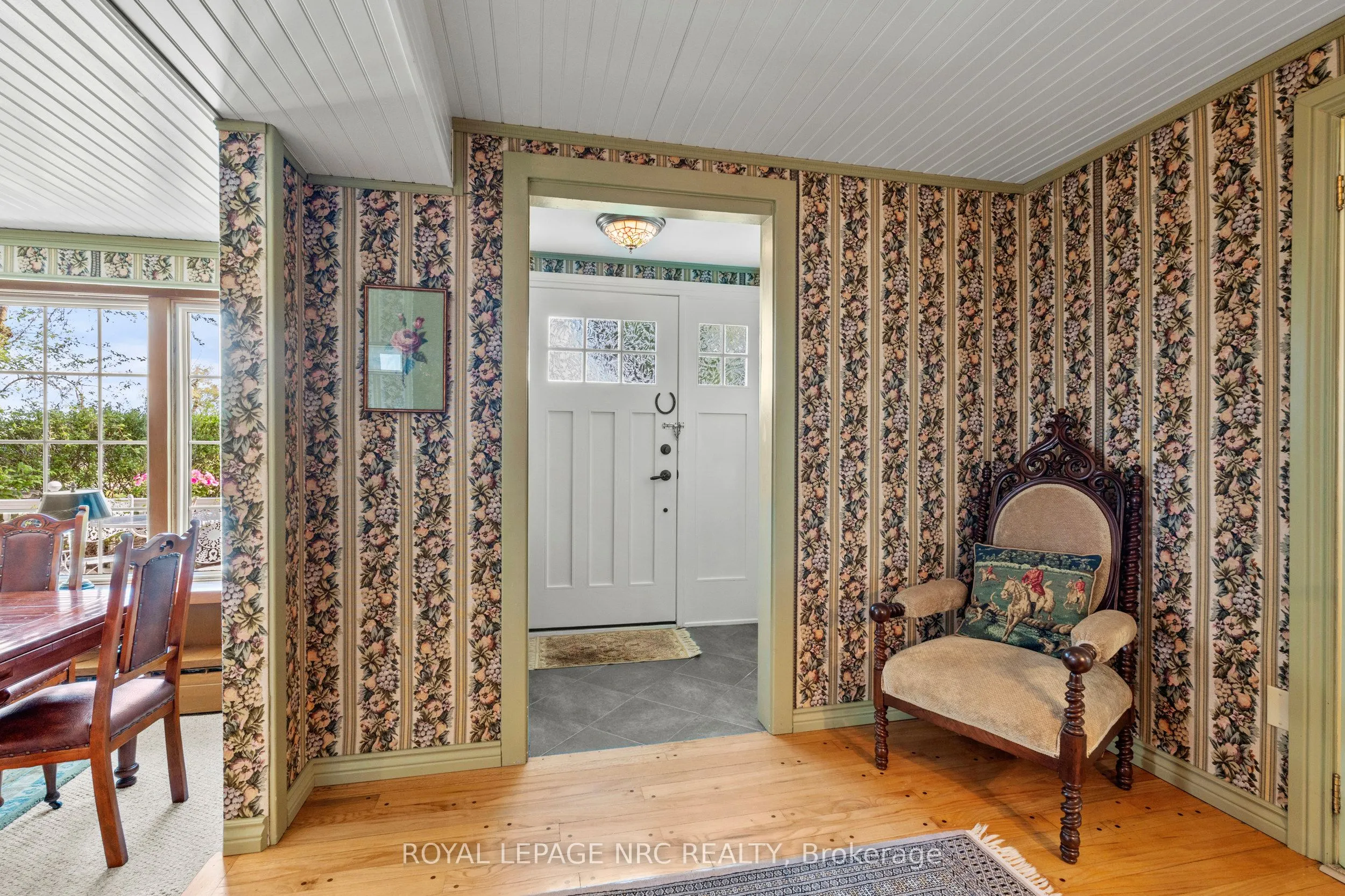 3689 Niagara Boulevard