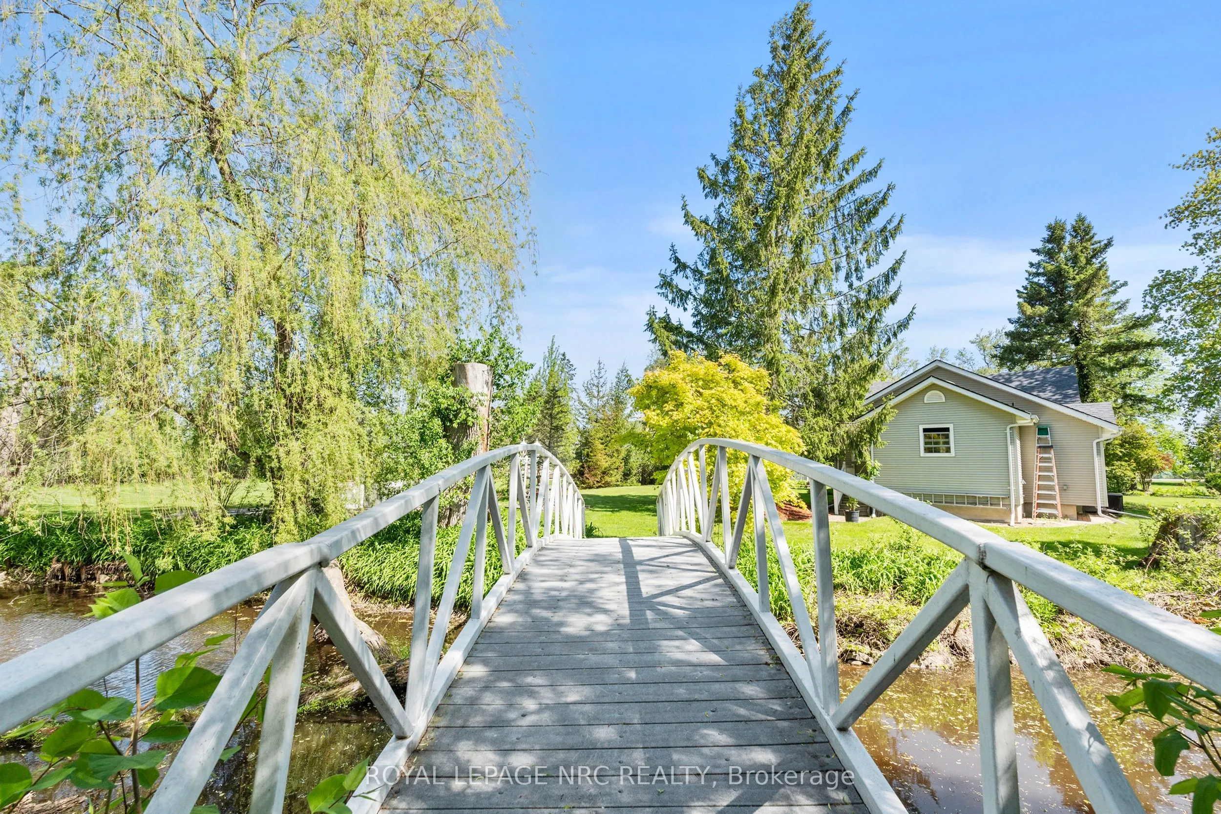 3689 Niagara Boulevard