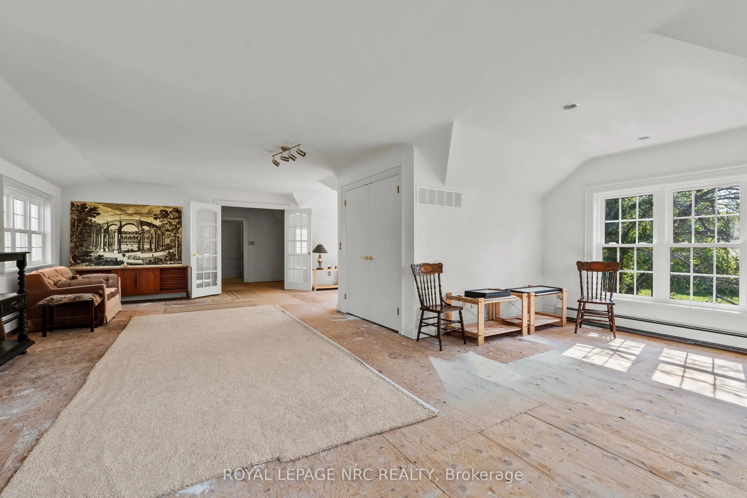3689 Niagara Boulevard