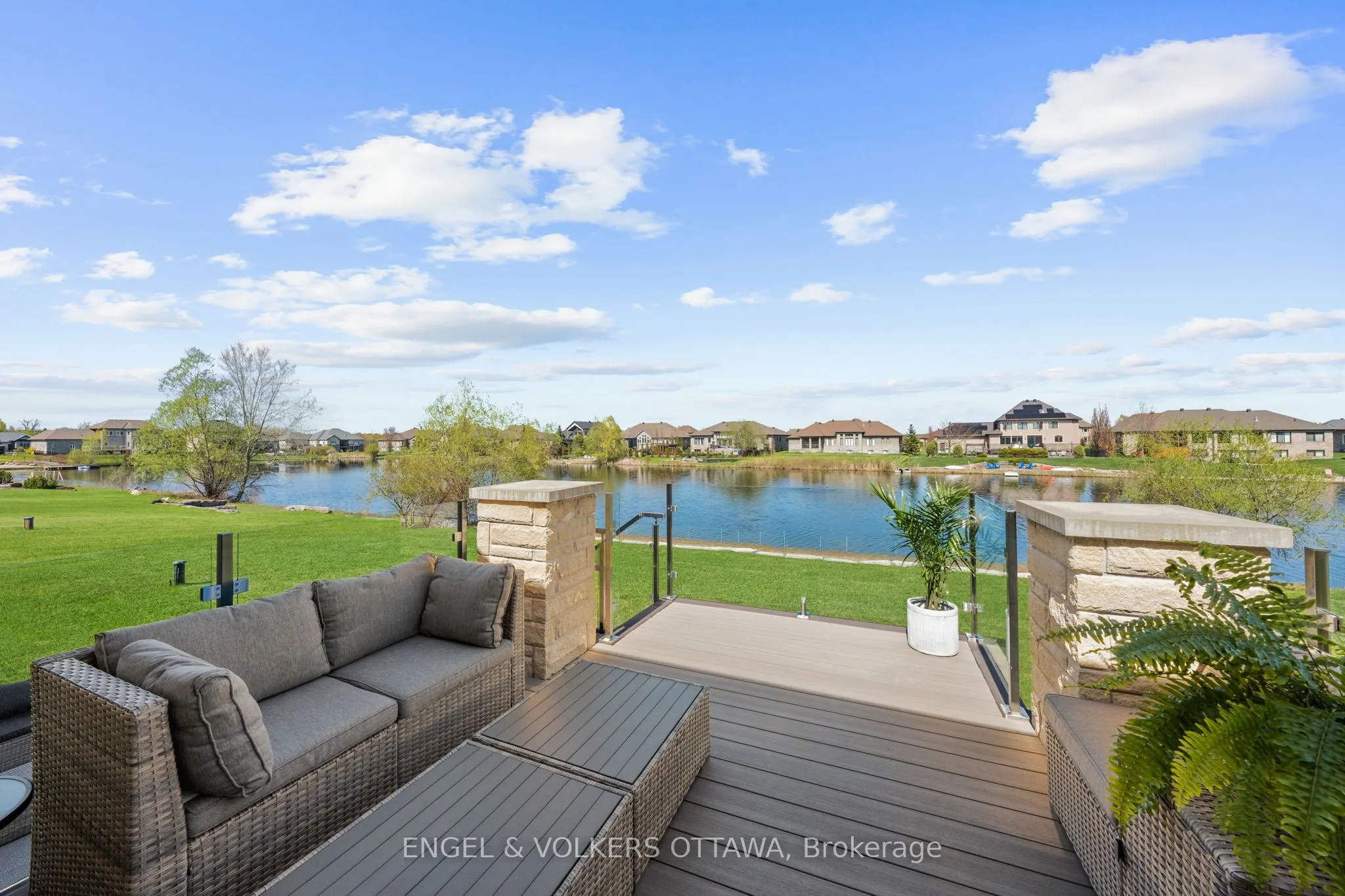 1457 Waters Edge Way