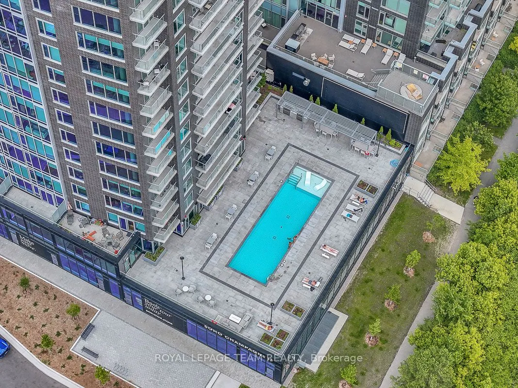111 Champagne Avenue S #1405