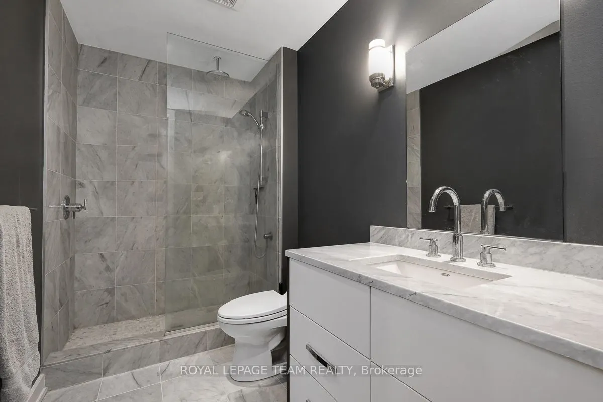 111 Champagne Avenue S #1405