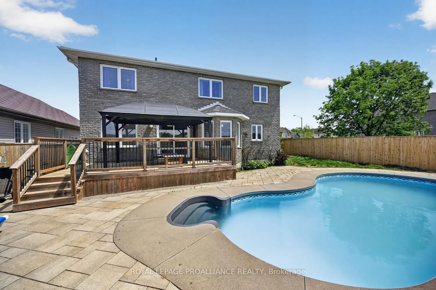 1014 Crestwood Drive