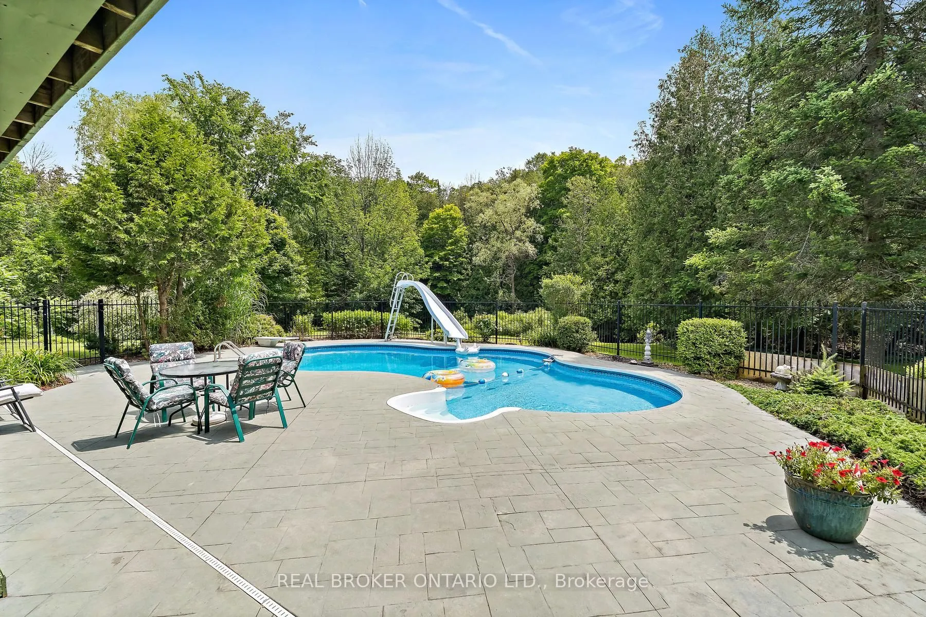 307254 Hockley Road