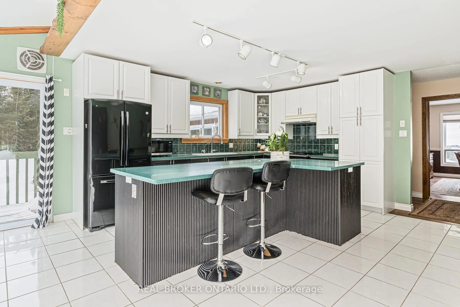 307254 Hockley Road