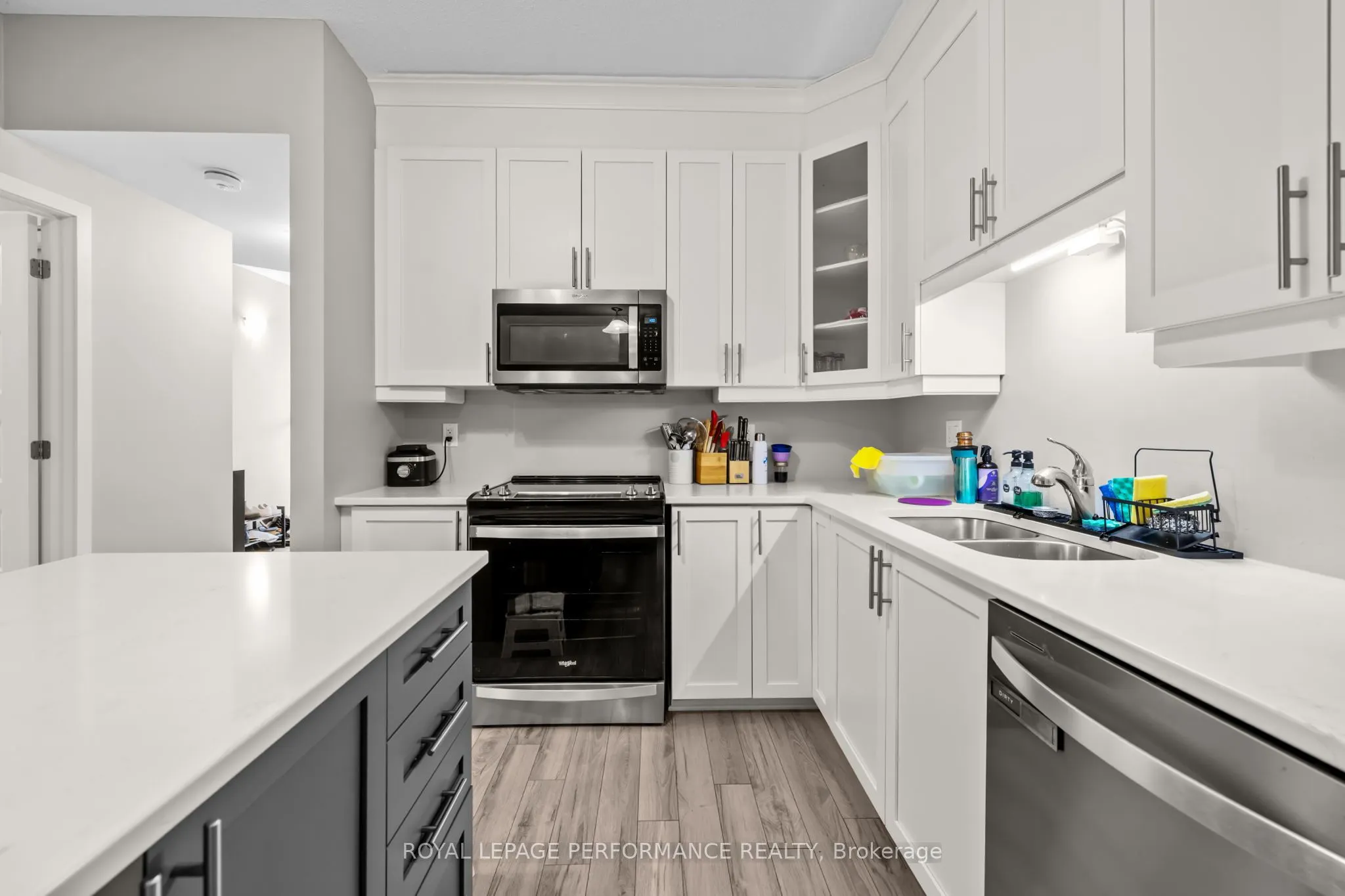 99 St Moritz Trail #405