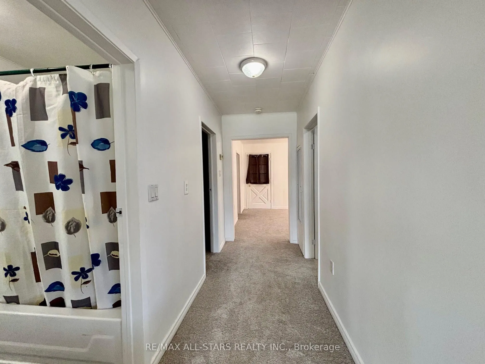 81 Durham Street W