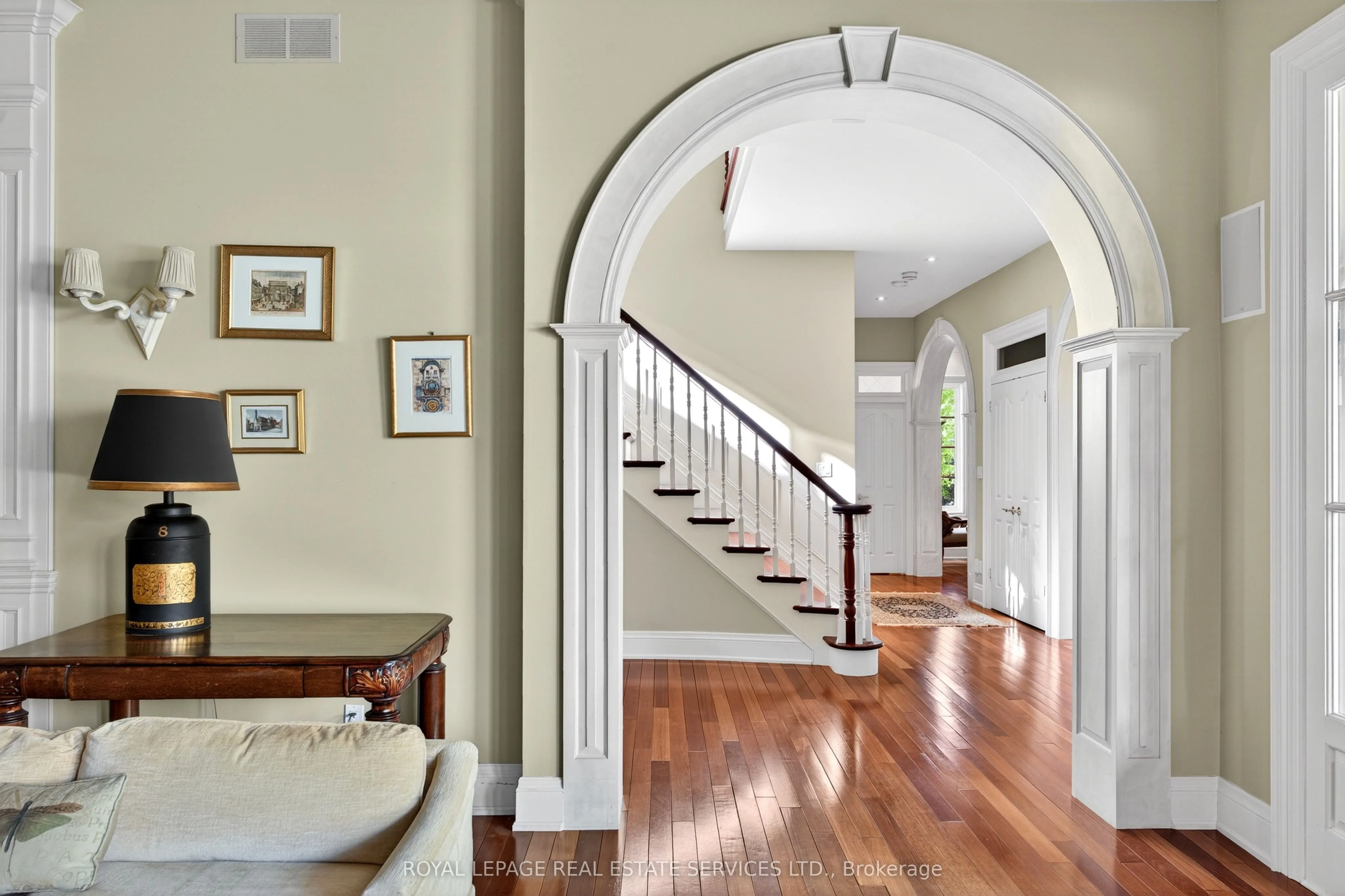 3476 Vinehaven Trail