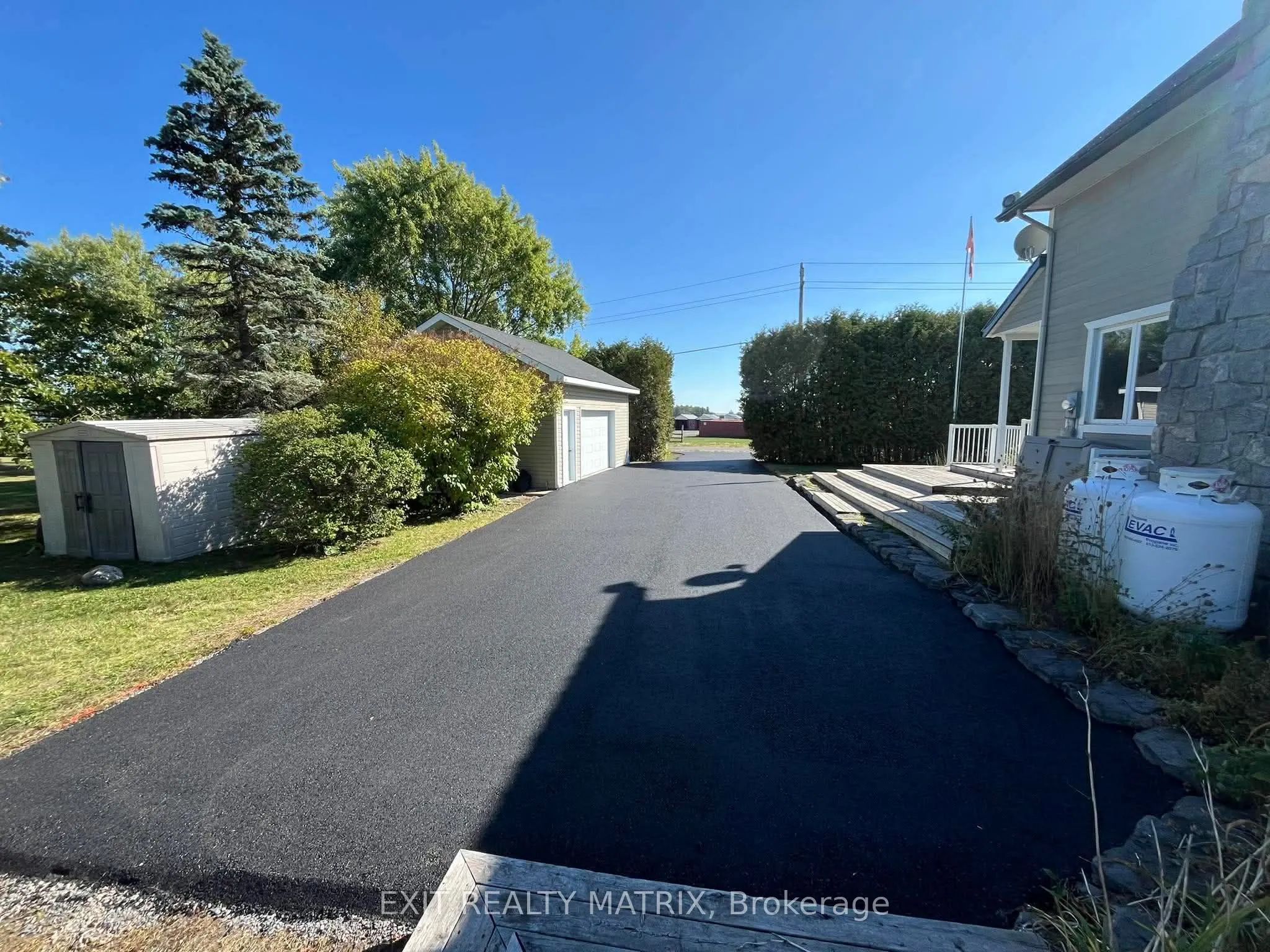 1871 Lajoie Street