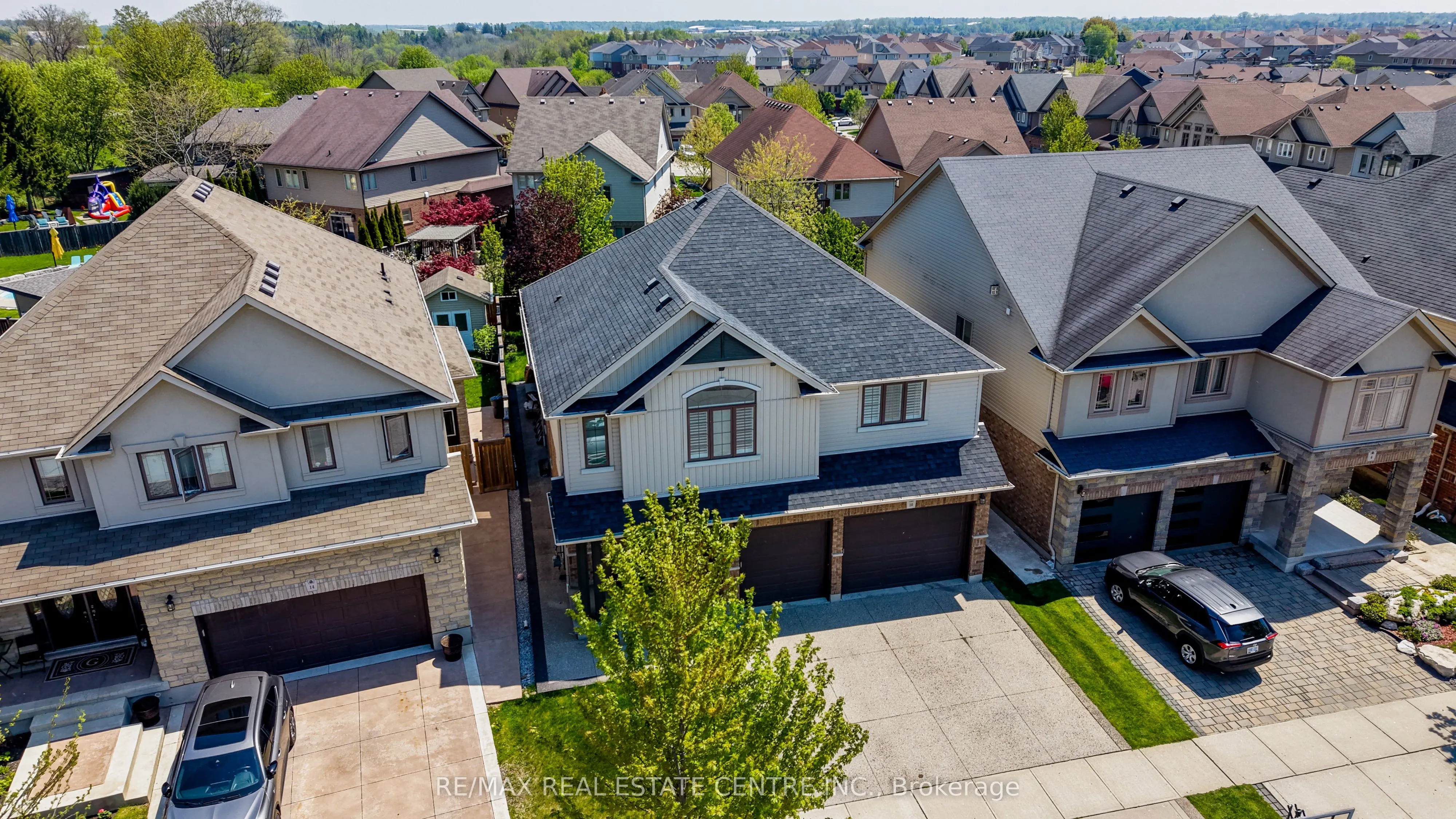 10 Deer Creek Street