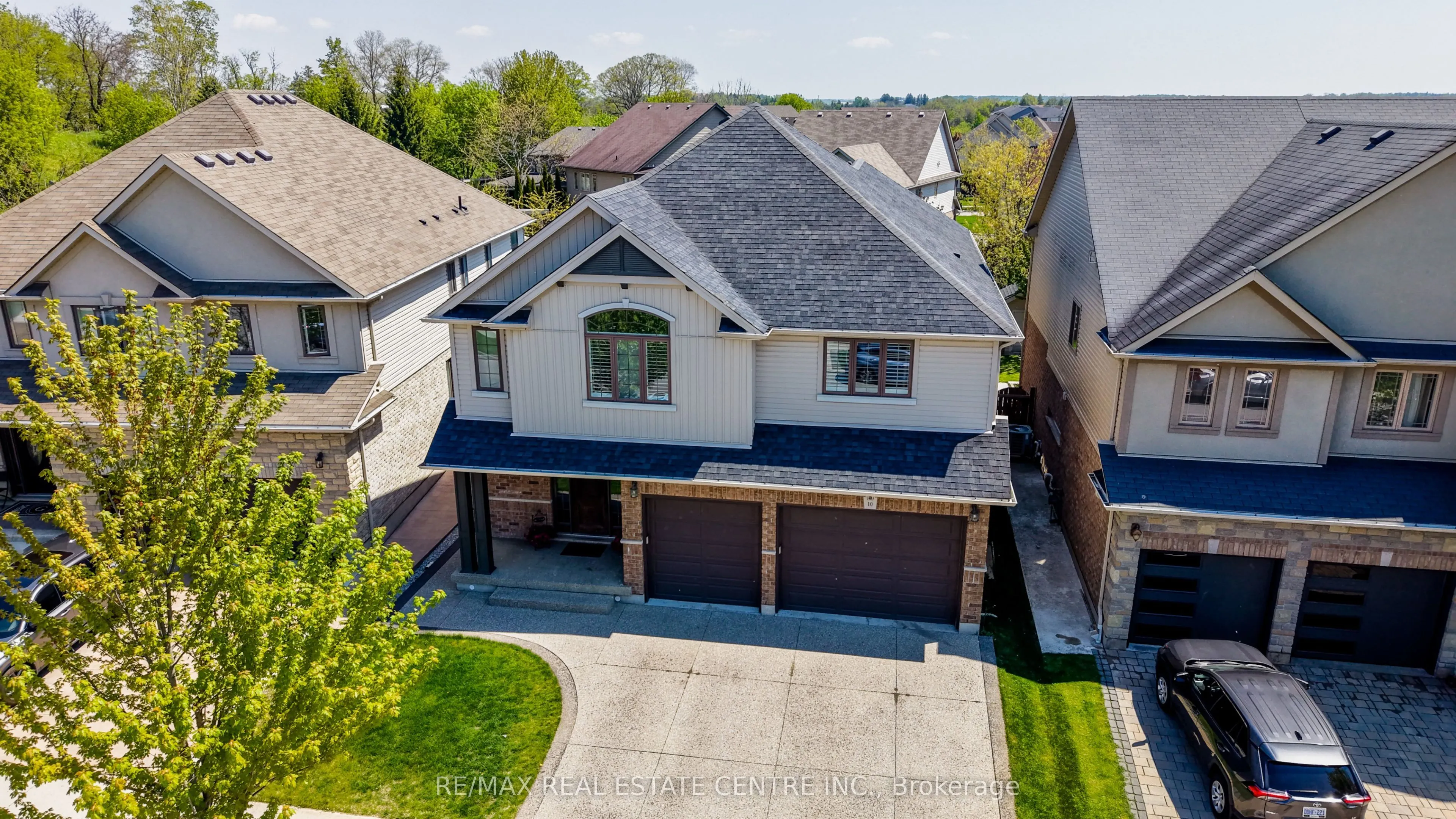 10 Deer Creek Street