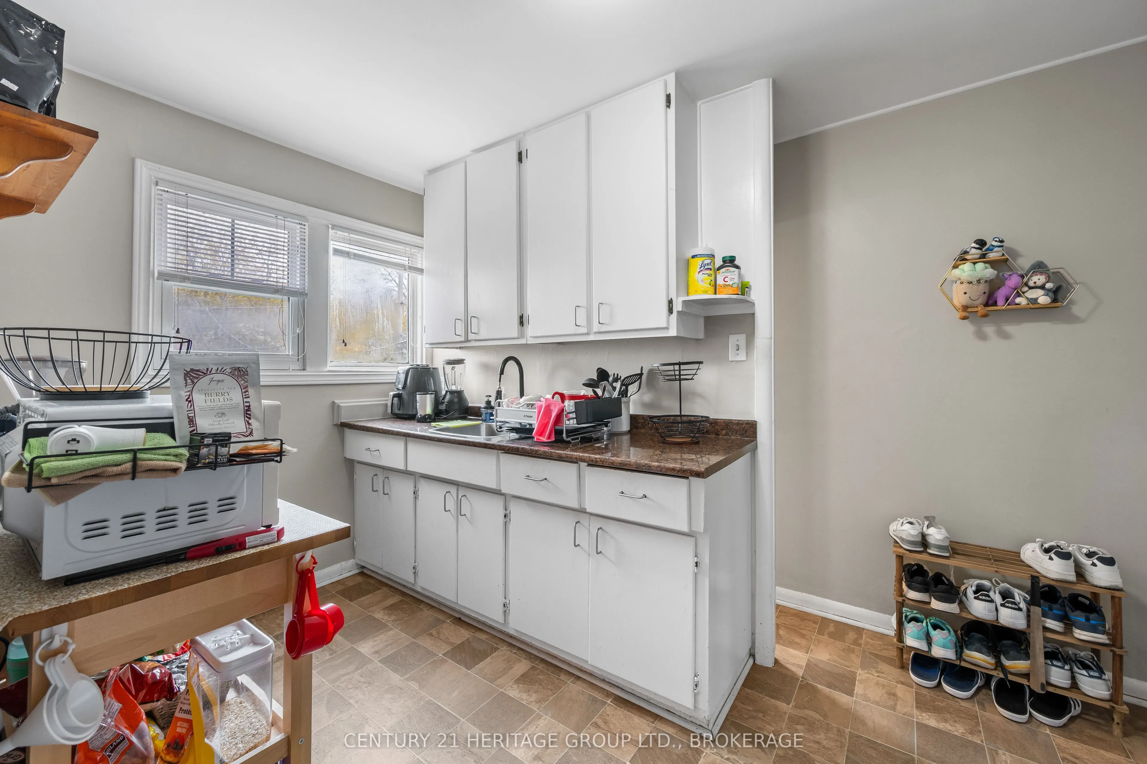 432 Barrie Street