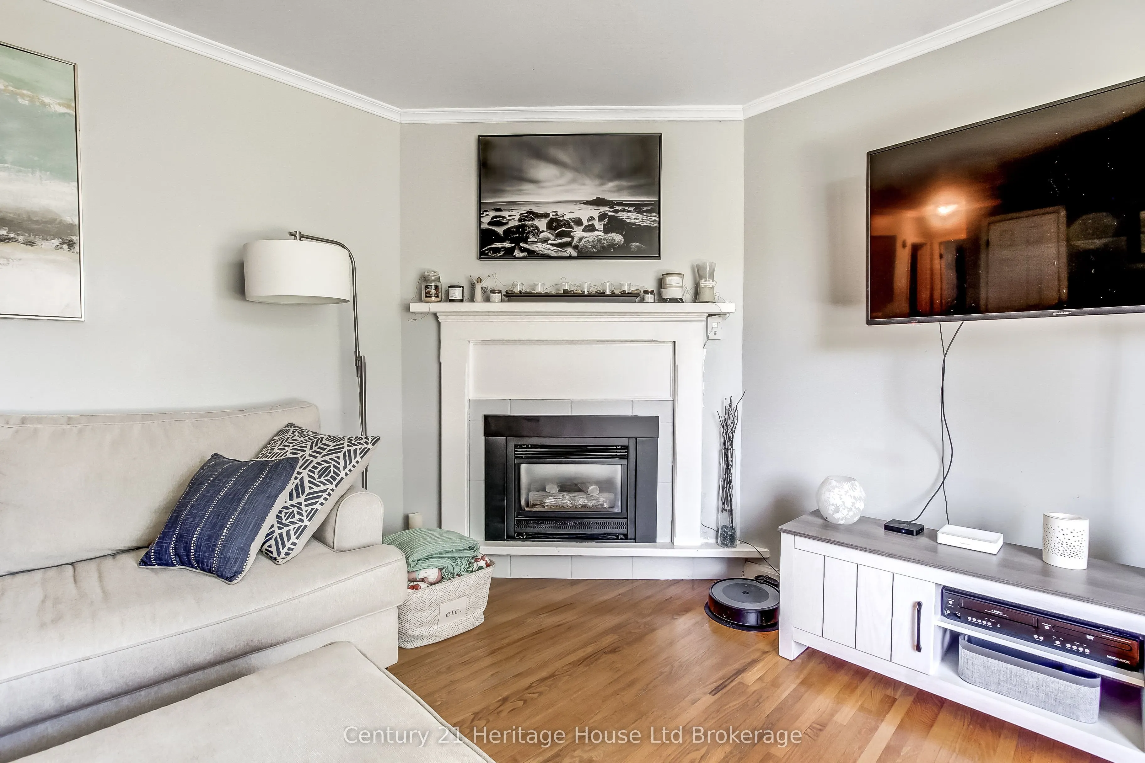 219 Brock Street