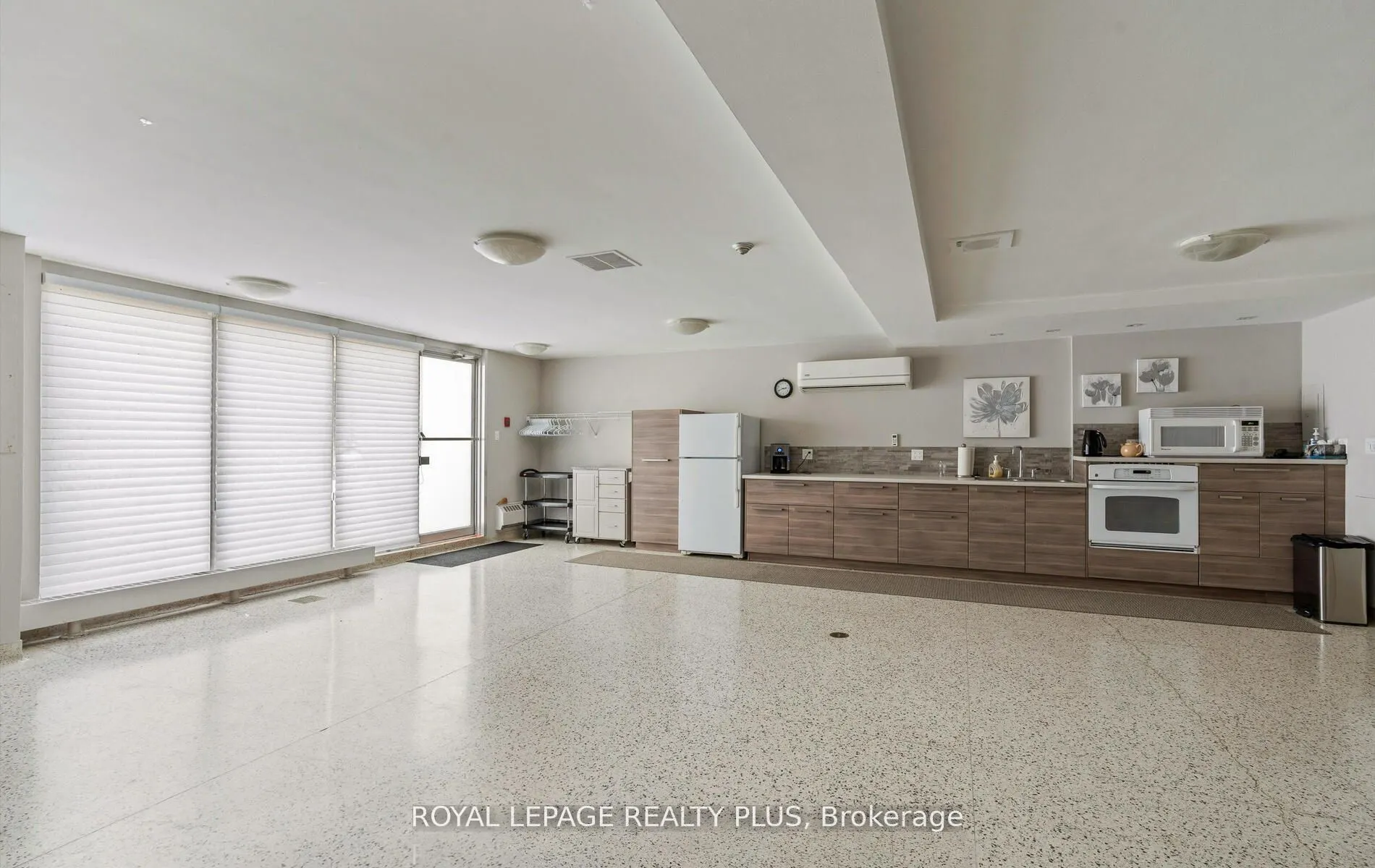 15 Towering Heights Boulevard #1204