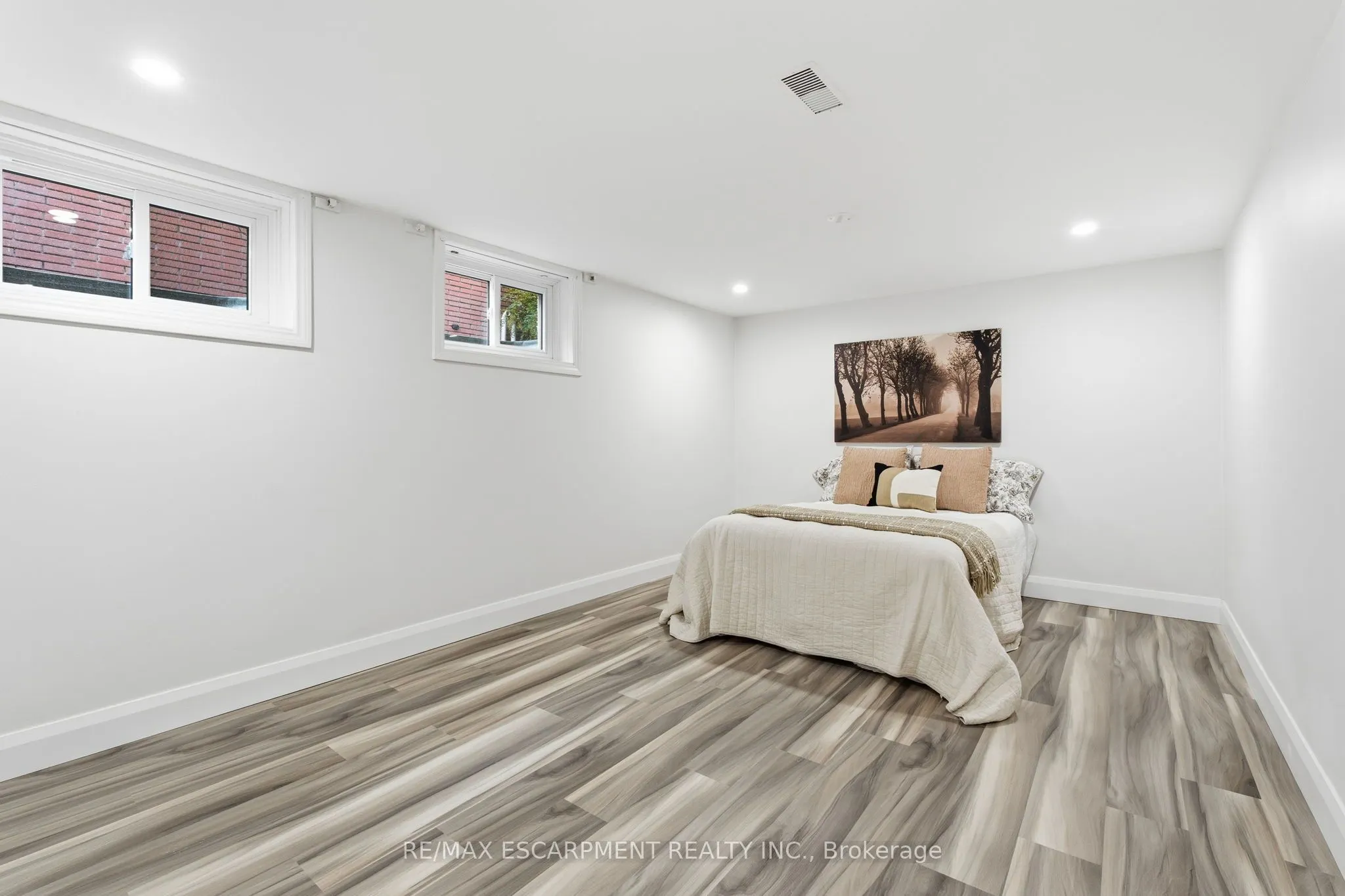 53 Livingston Avenue