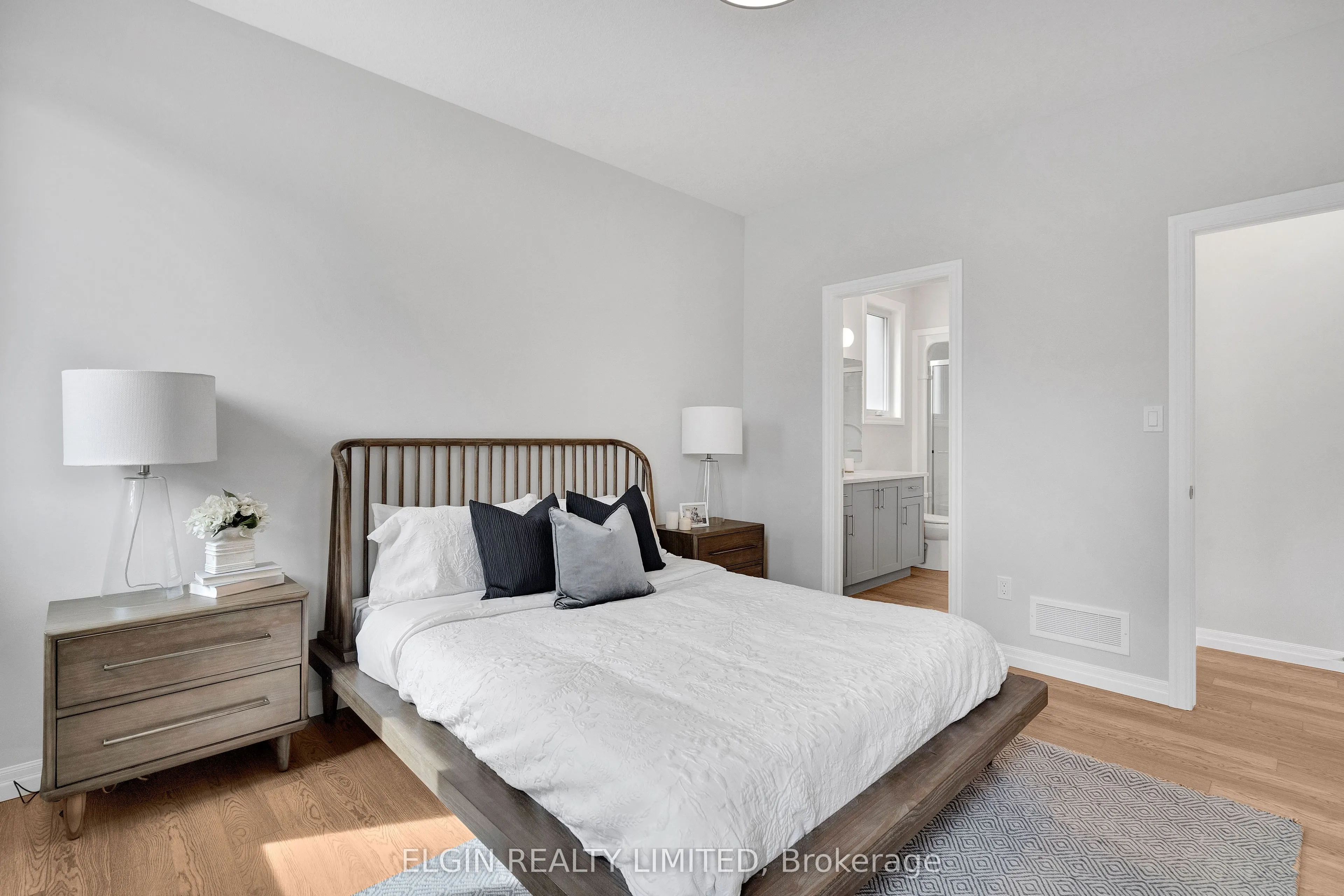79 Hemlock Crescent