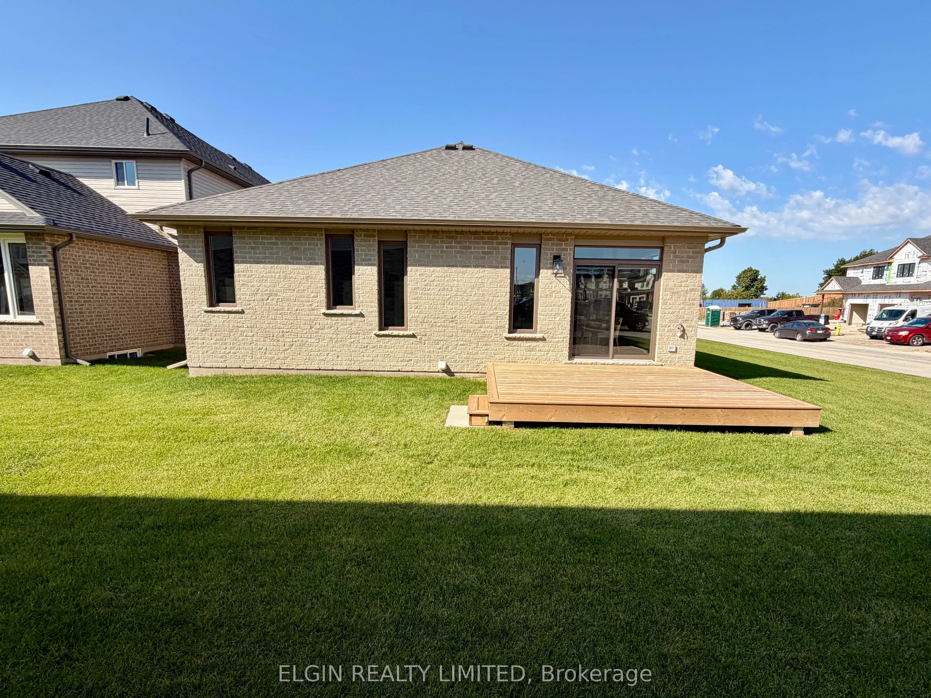 79 Hemlock Crescent