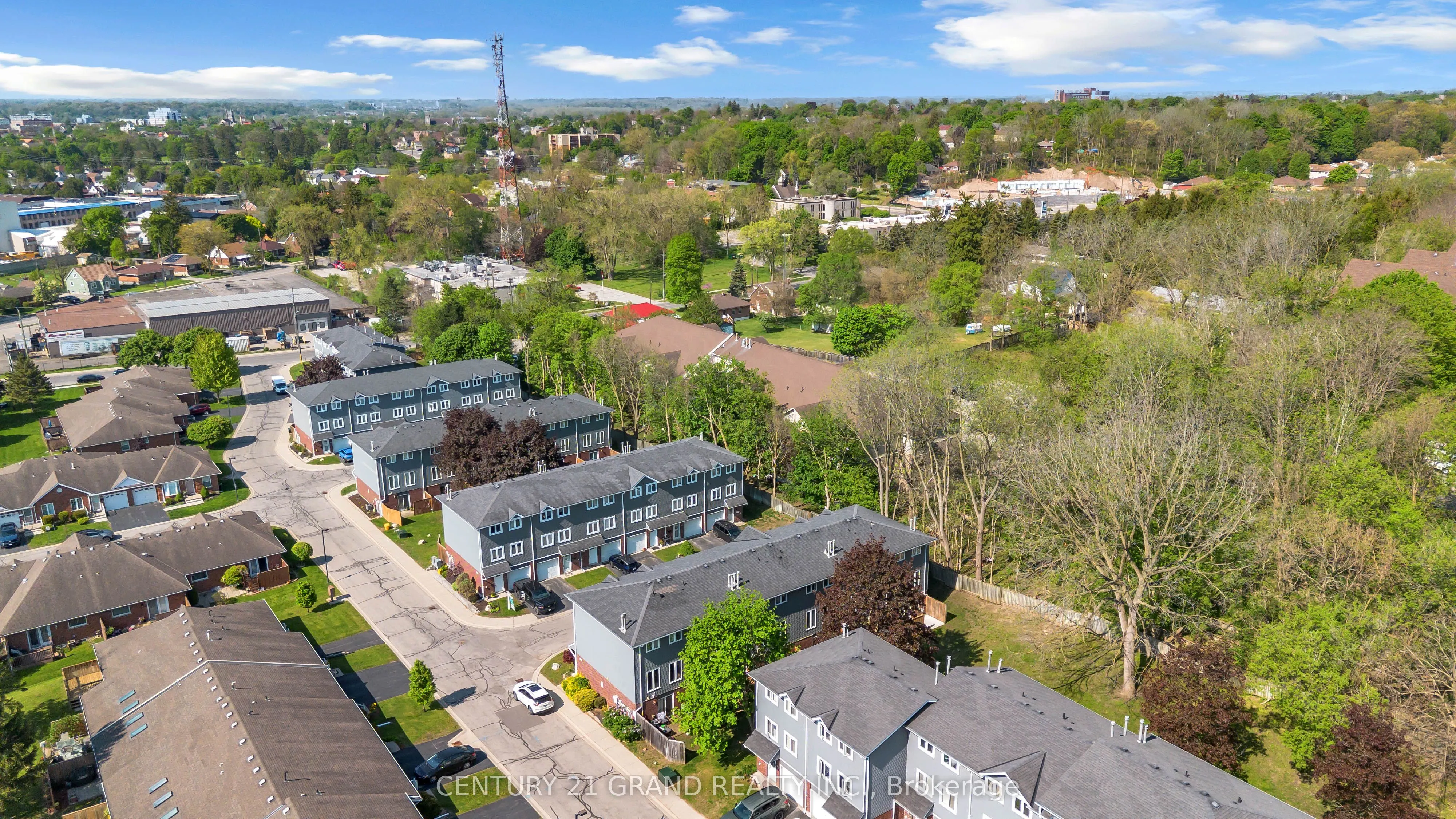 52 Harris Avenue #D