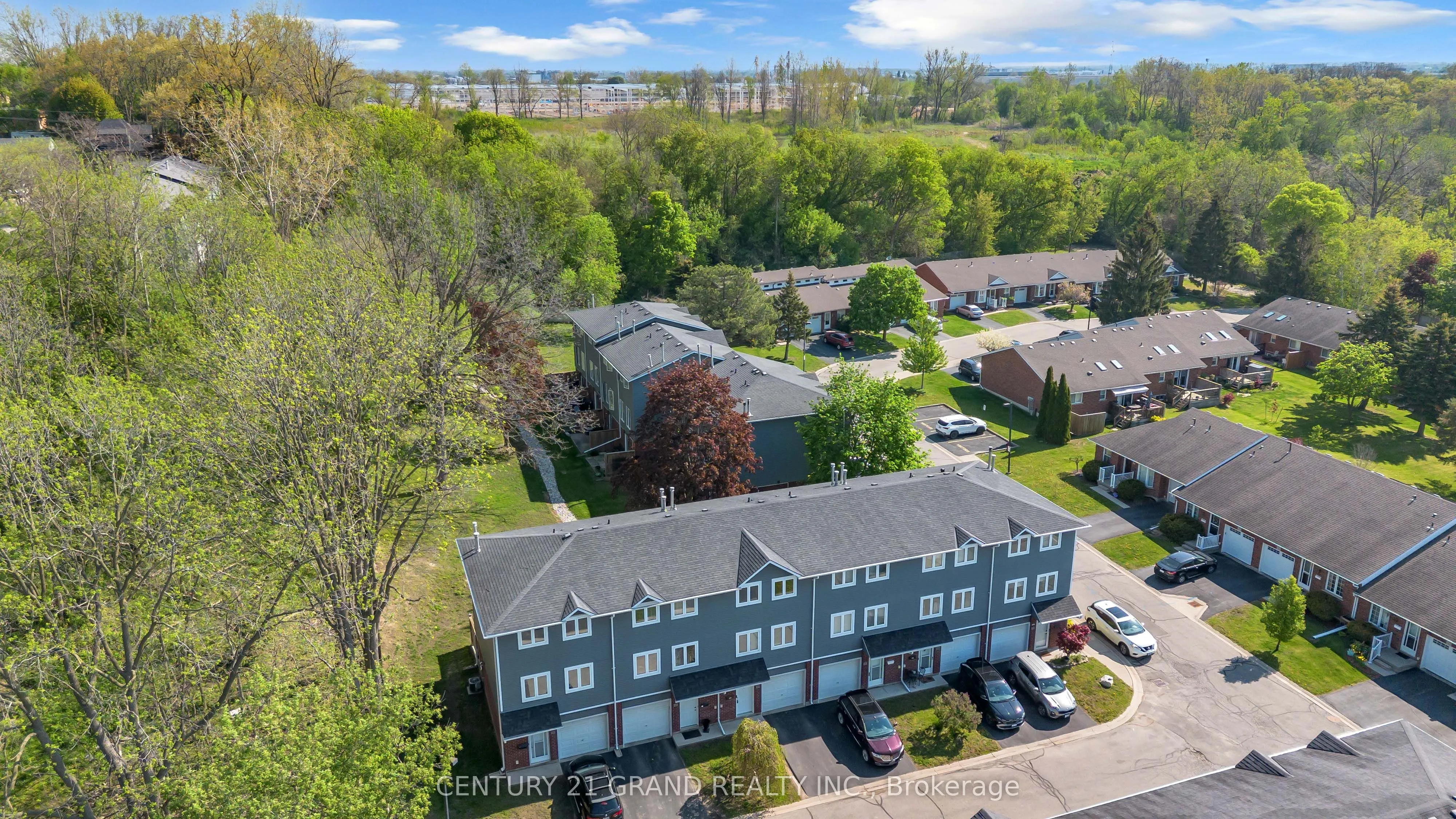 52 Harris Avenue #D
