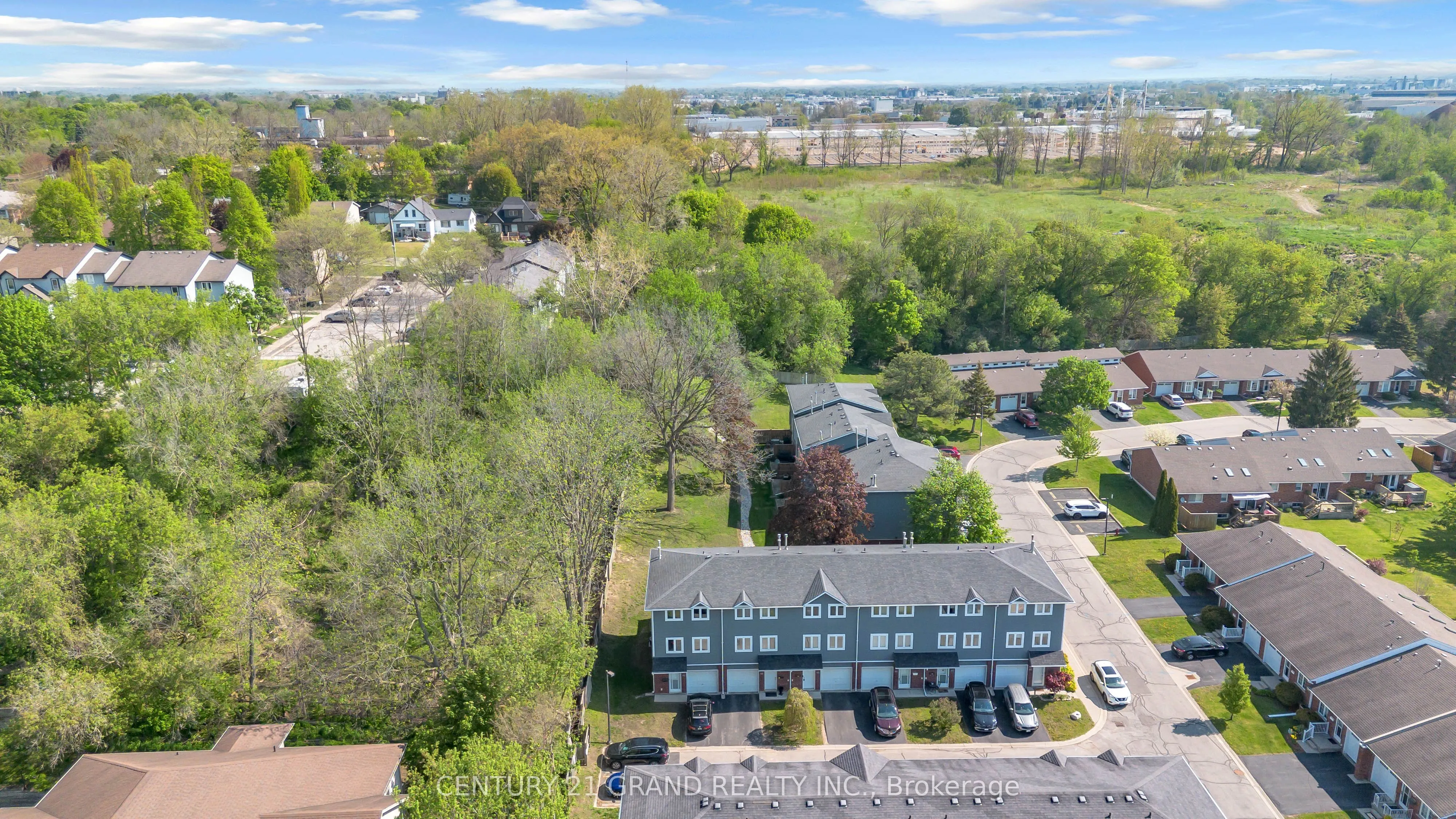 52 Harris Avenue #D