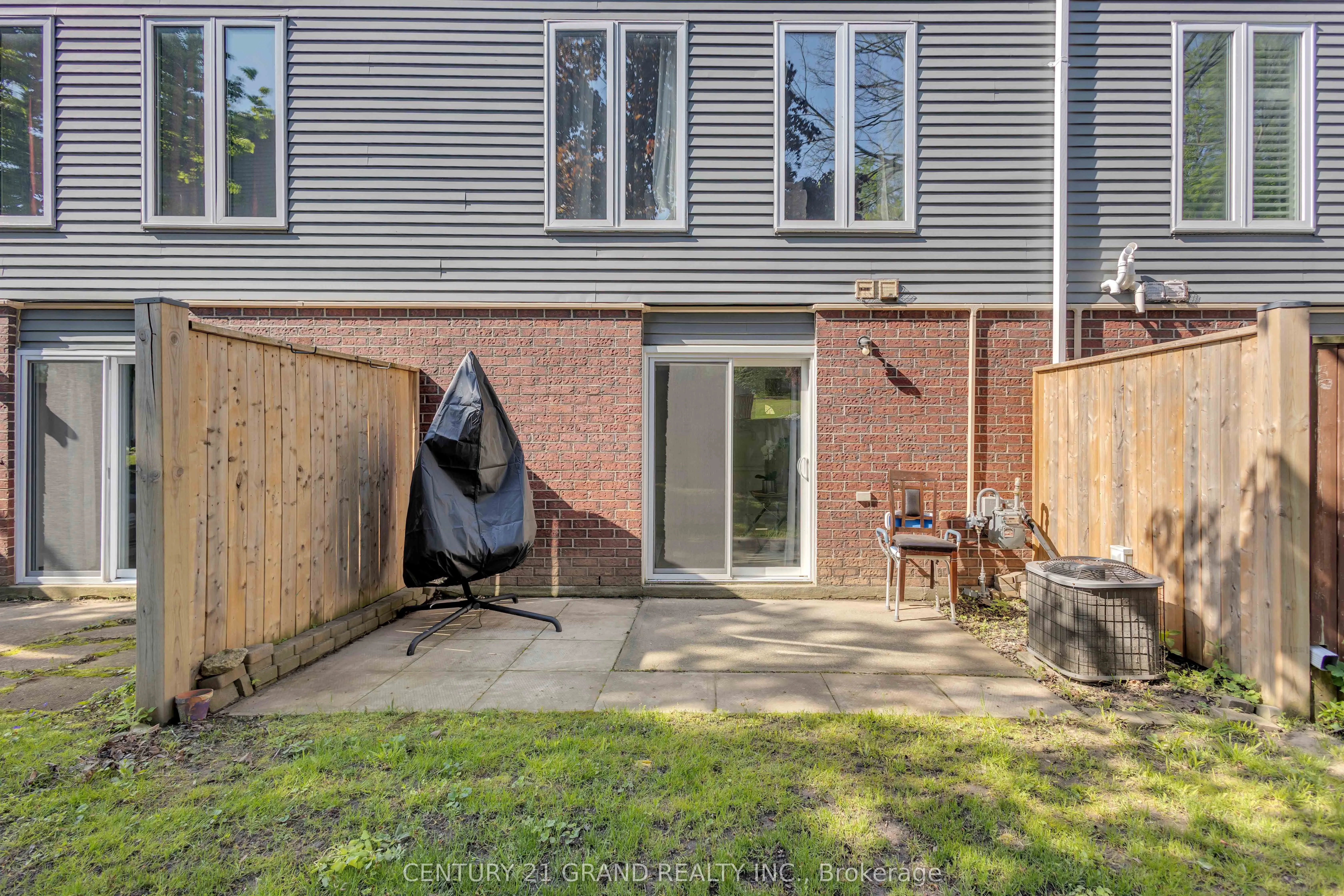 52 Harris Avenue #D