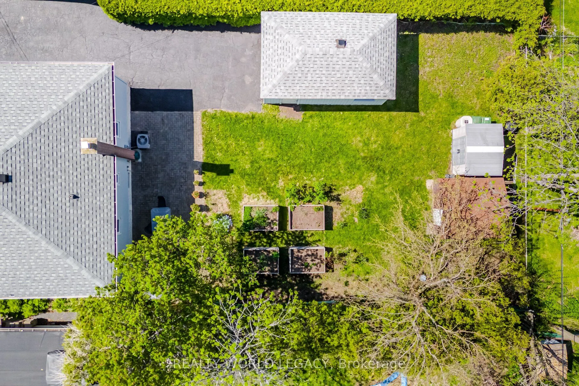 94 Clarendon Avenue