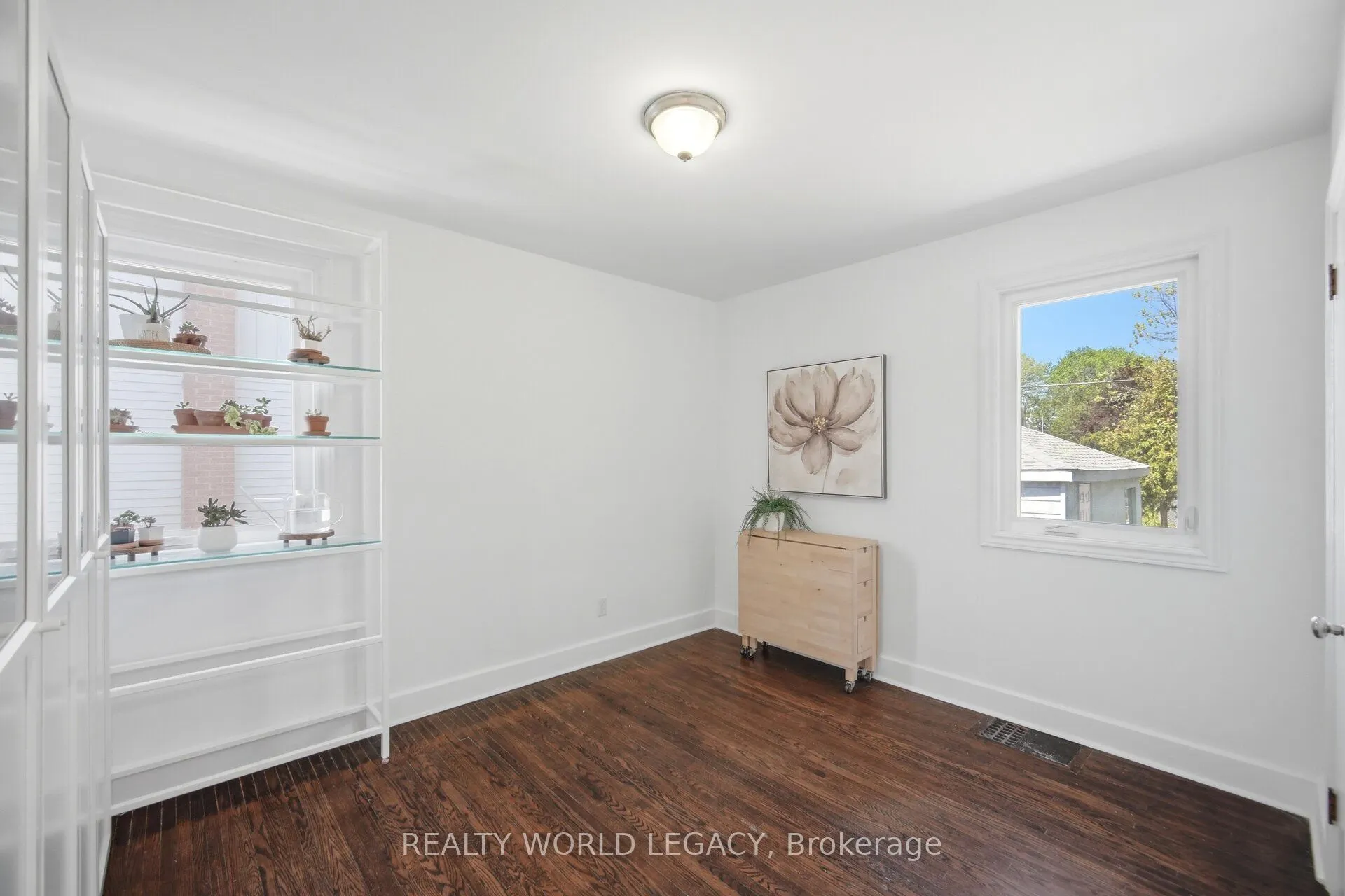94 Clarendon Avenue