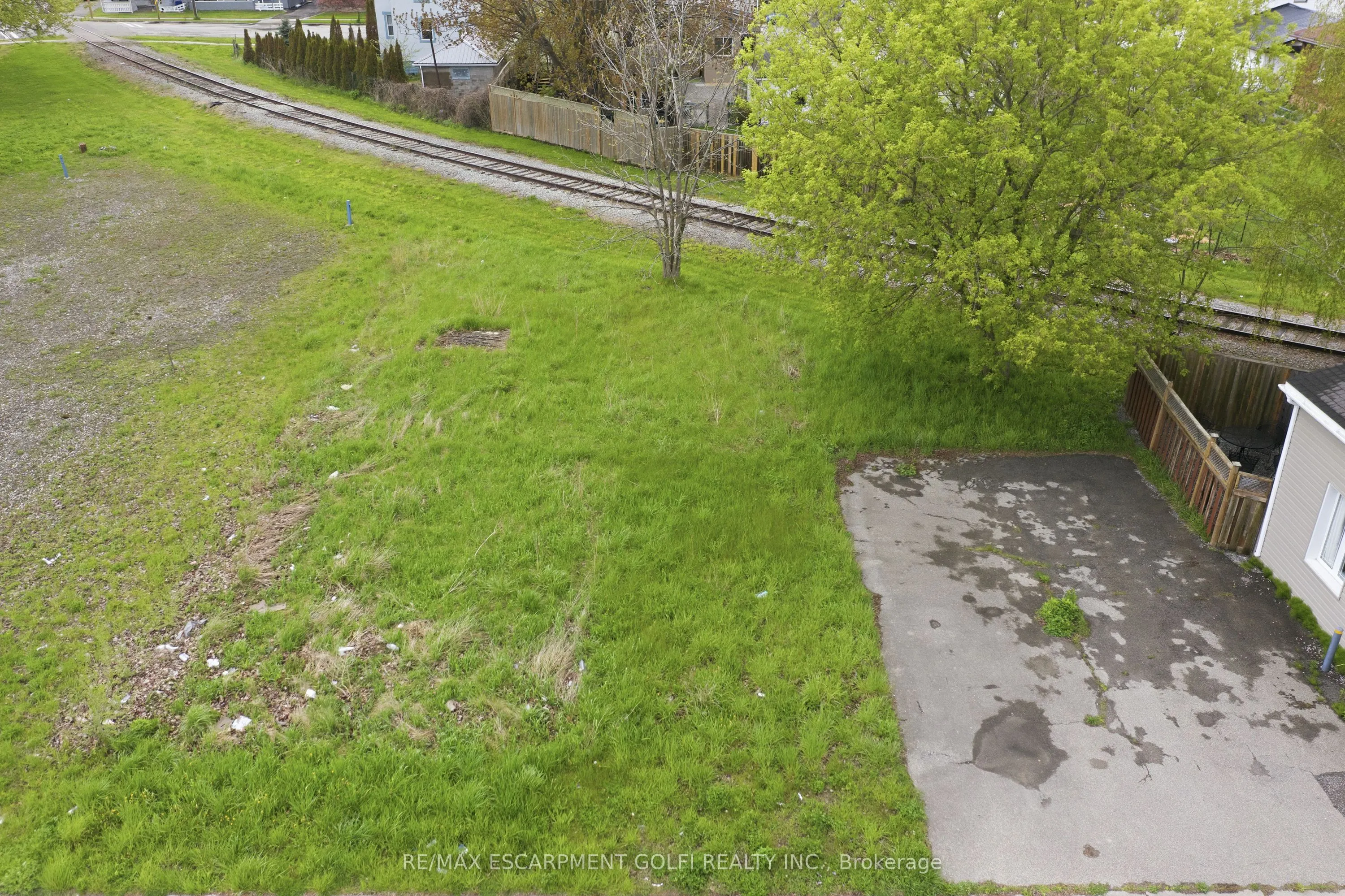 96 Fraser Street