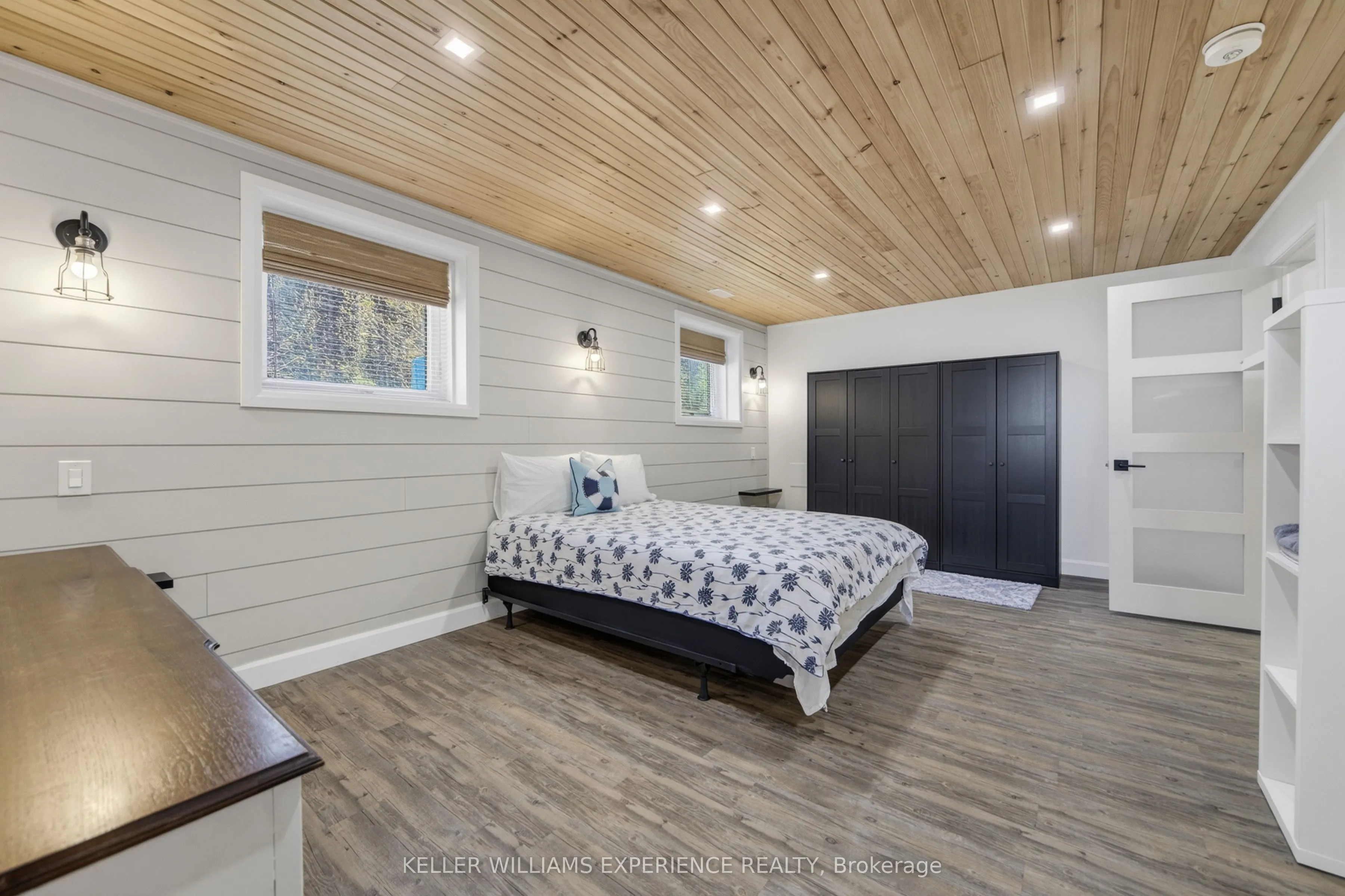 328 Cedar Avenue