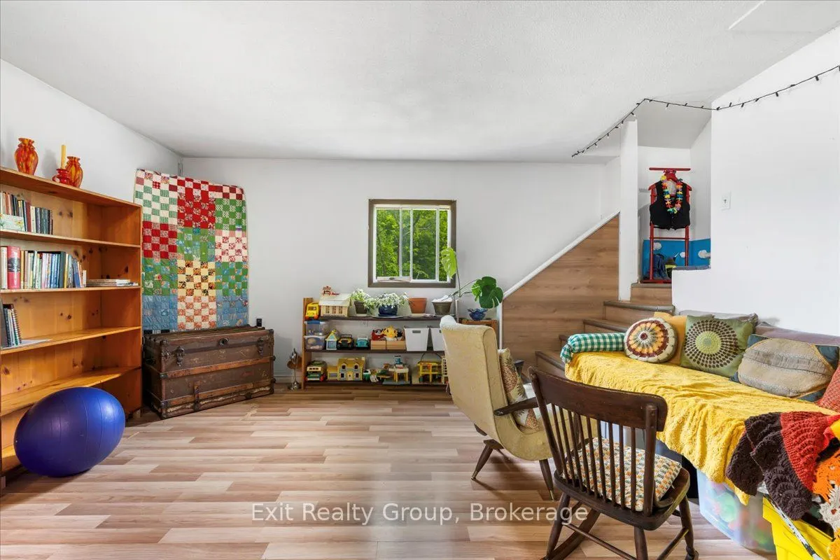 330 Black River Road