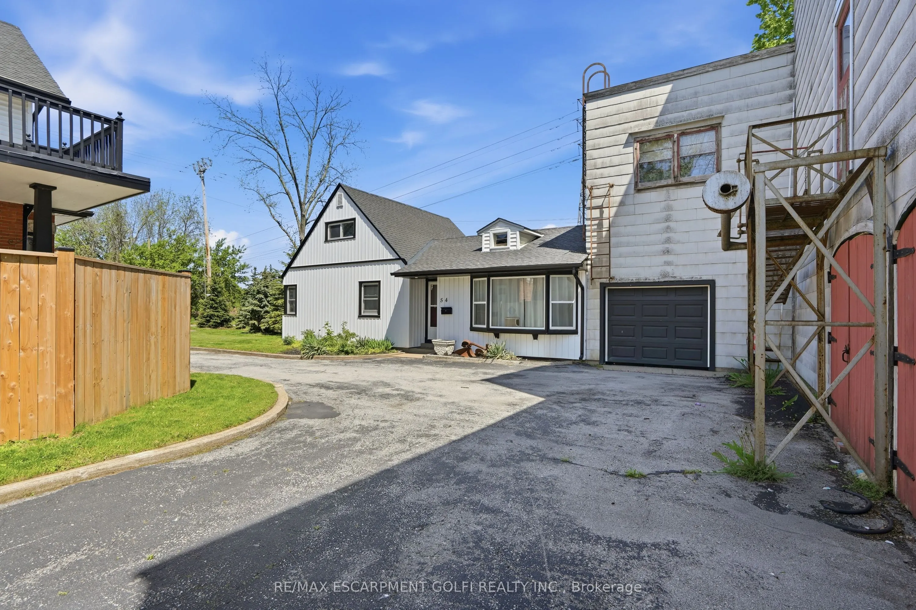 50-52 & 54 Park Road N