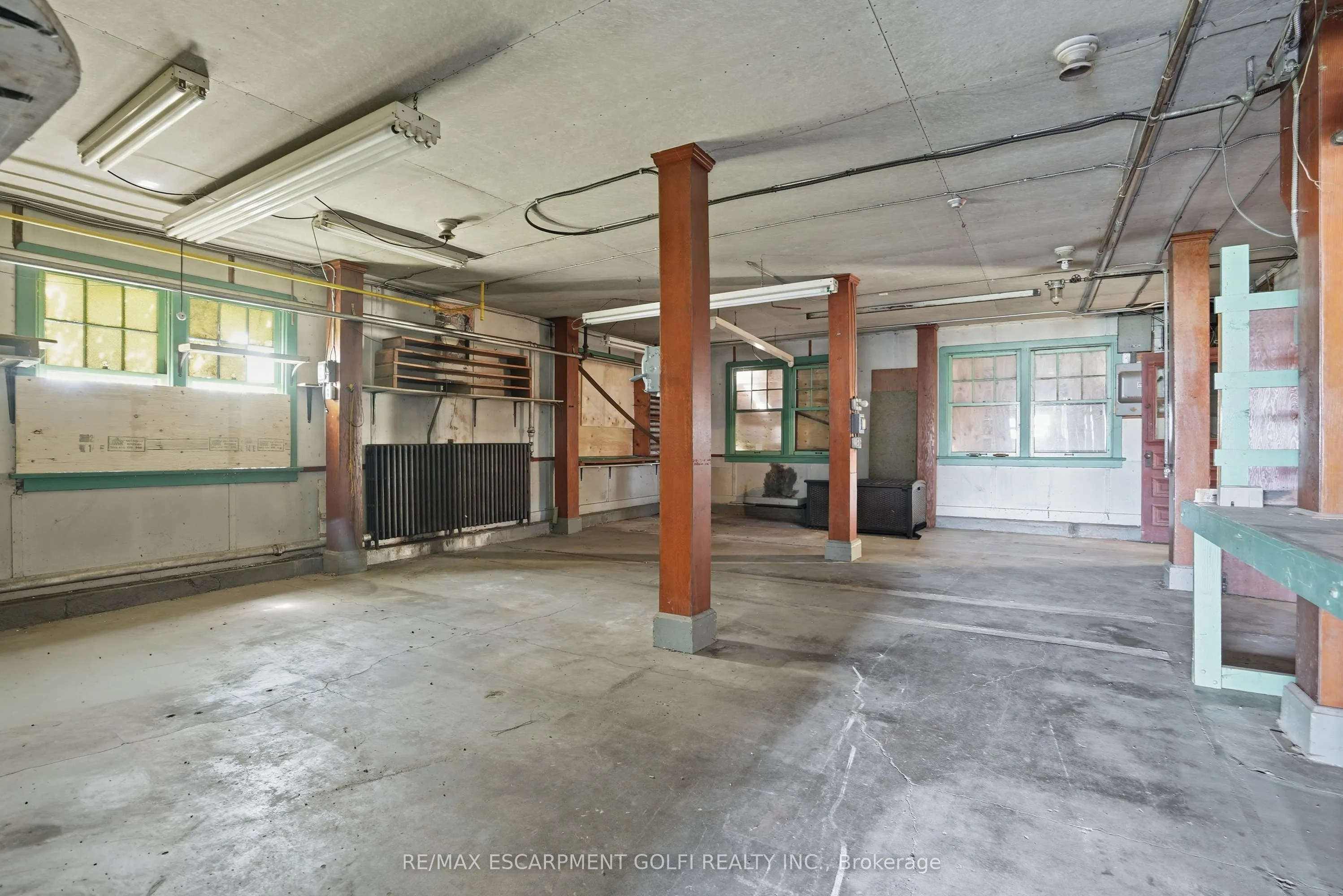 50-52 & 54 Park Road N
