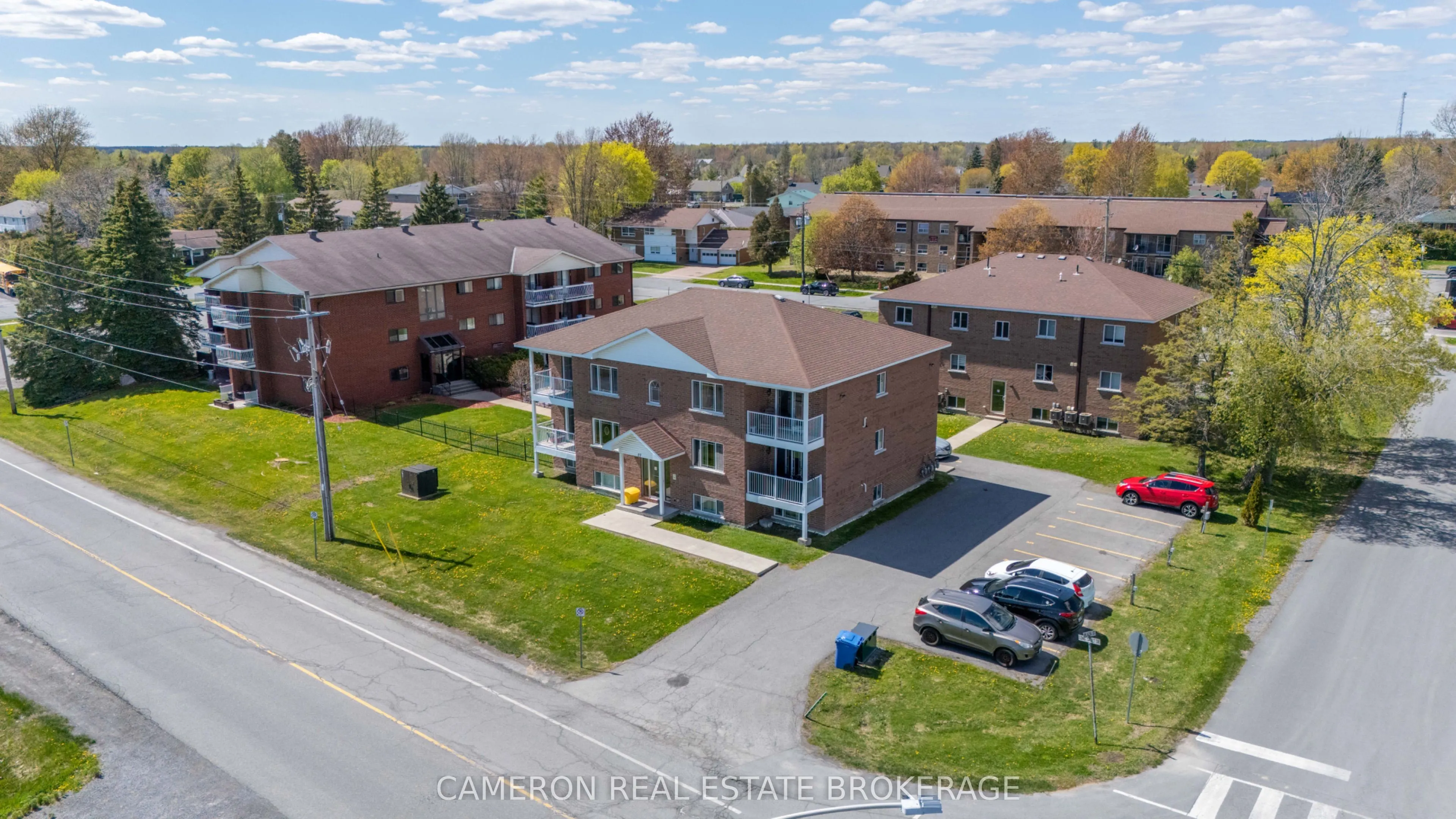 27 Long Sault Drive