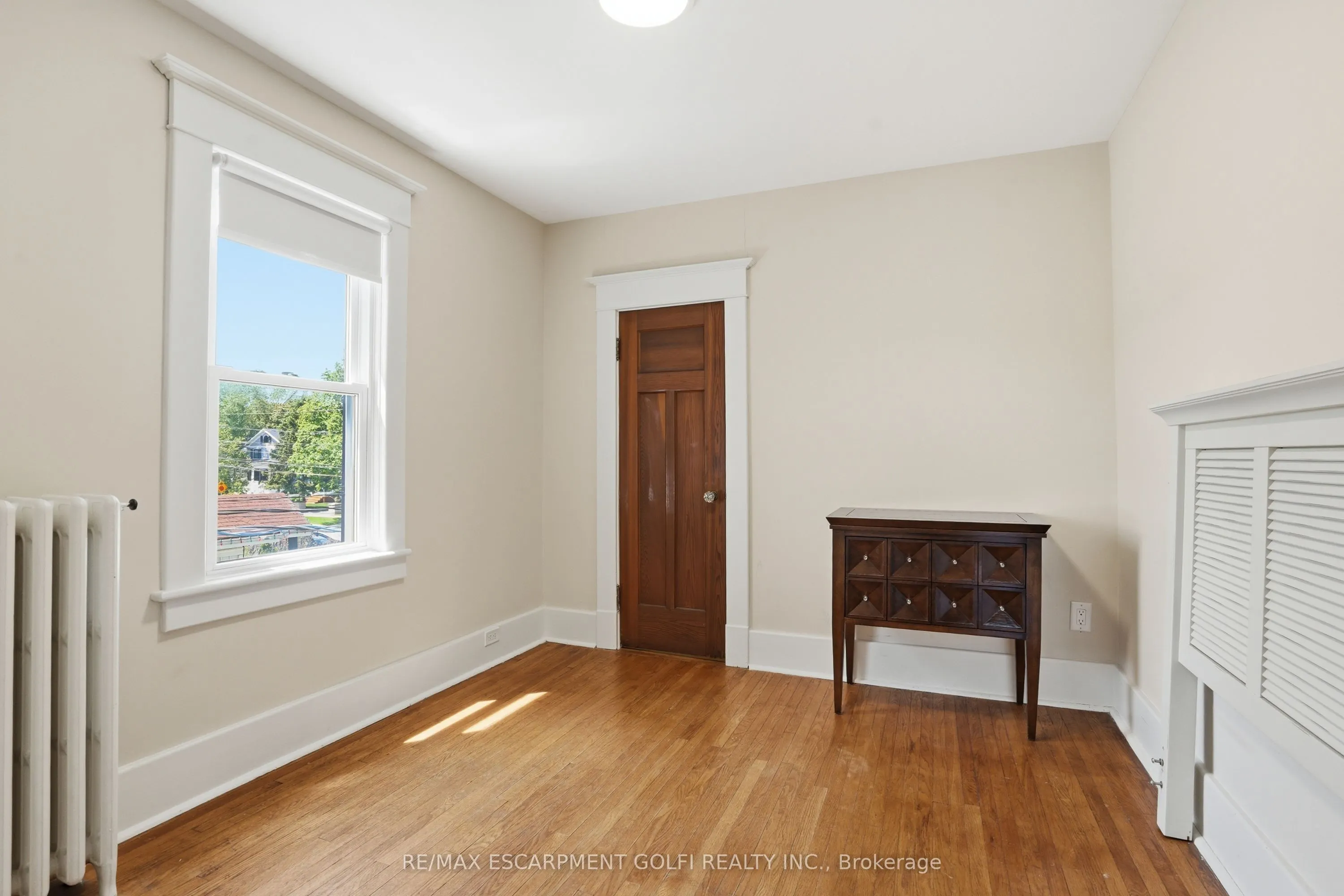 50-52 & 54 Park Road N