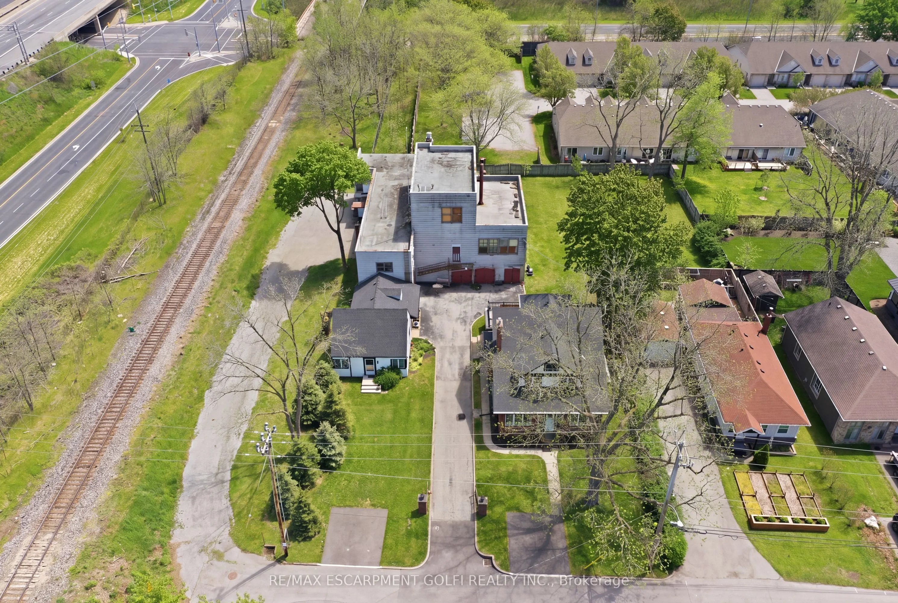 50-52 & 54 Park Road N