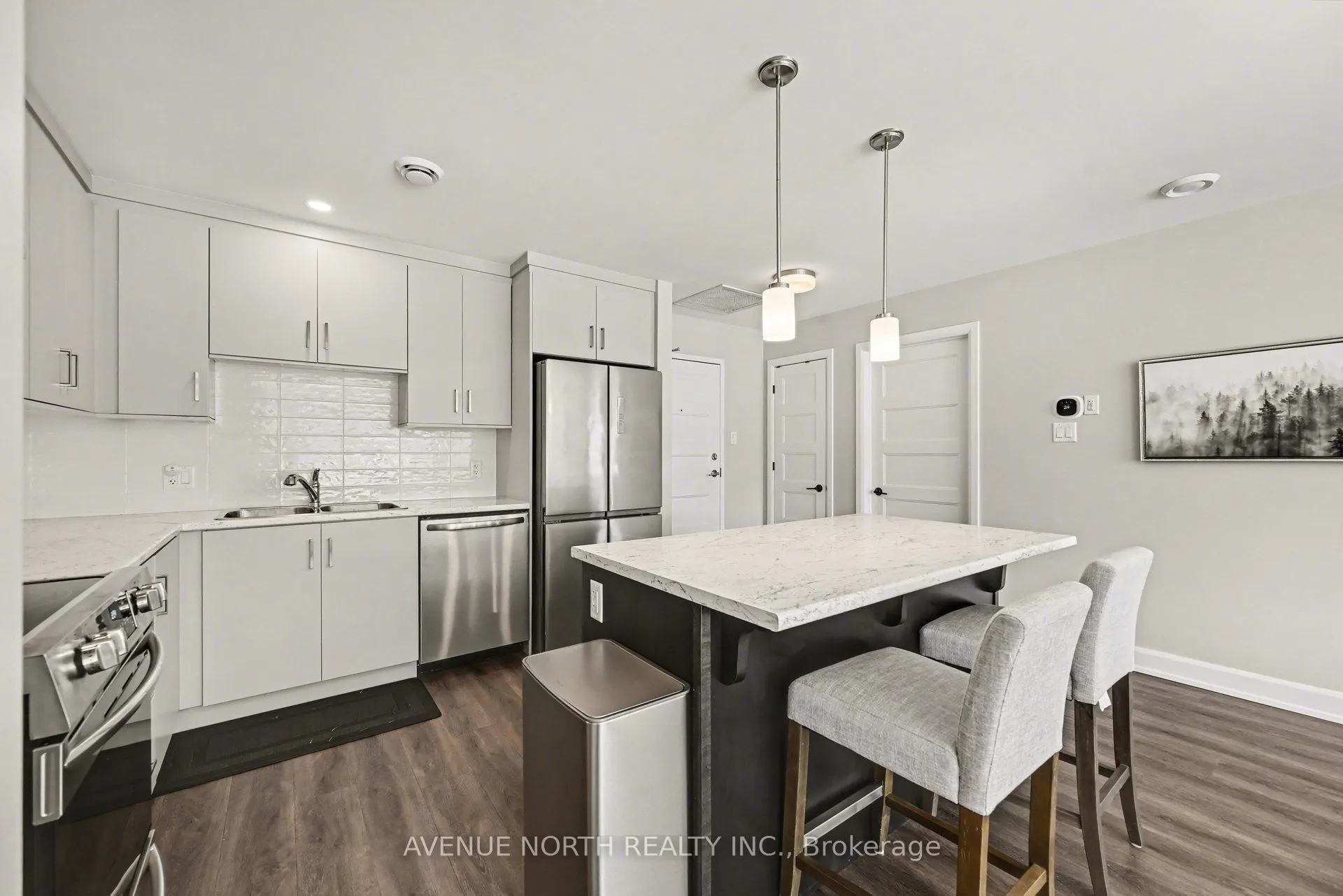 271 Belfort Street #102
