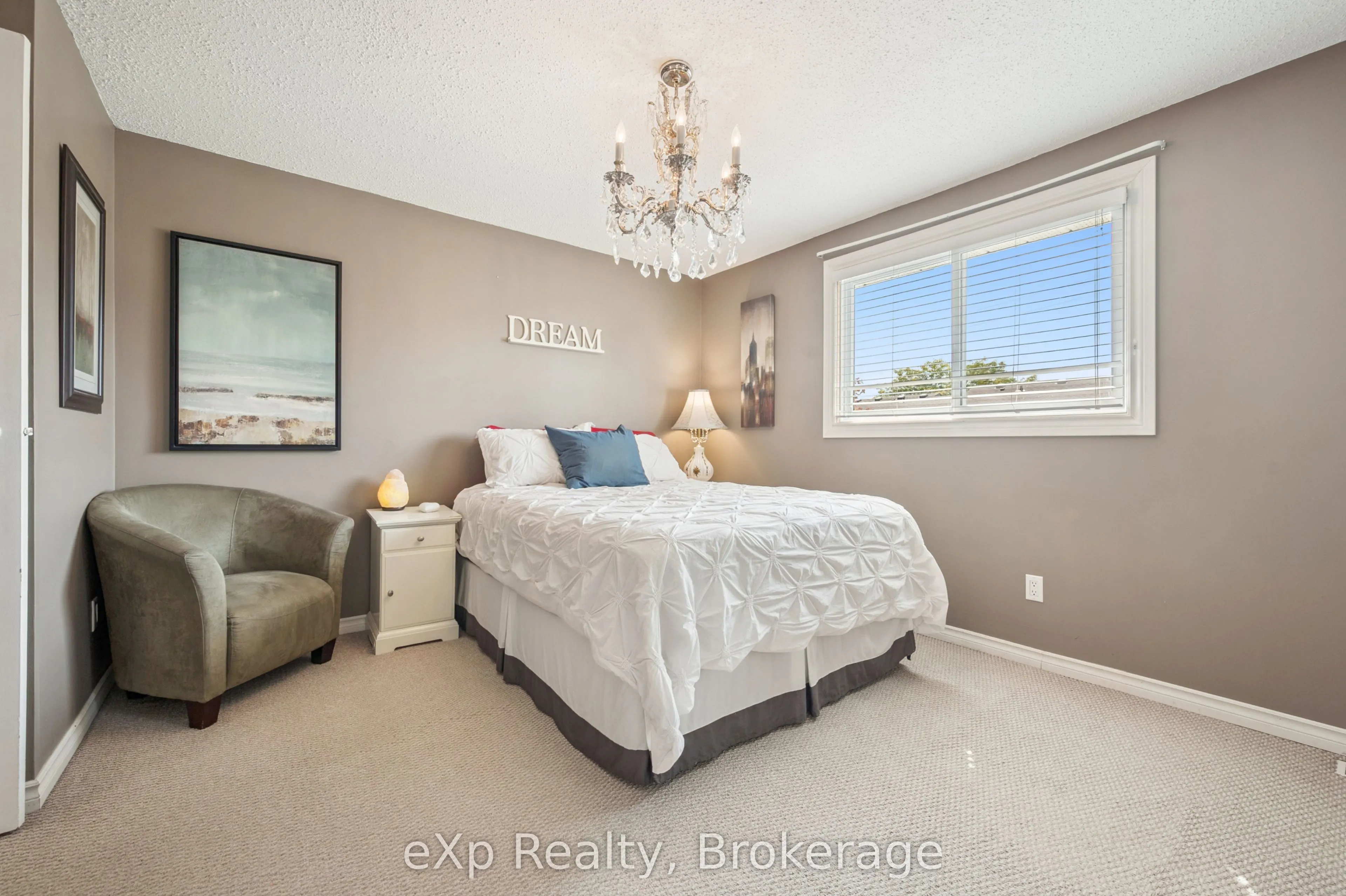 40 Silvercreek Parkway N #44